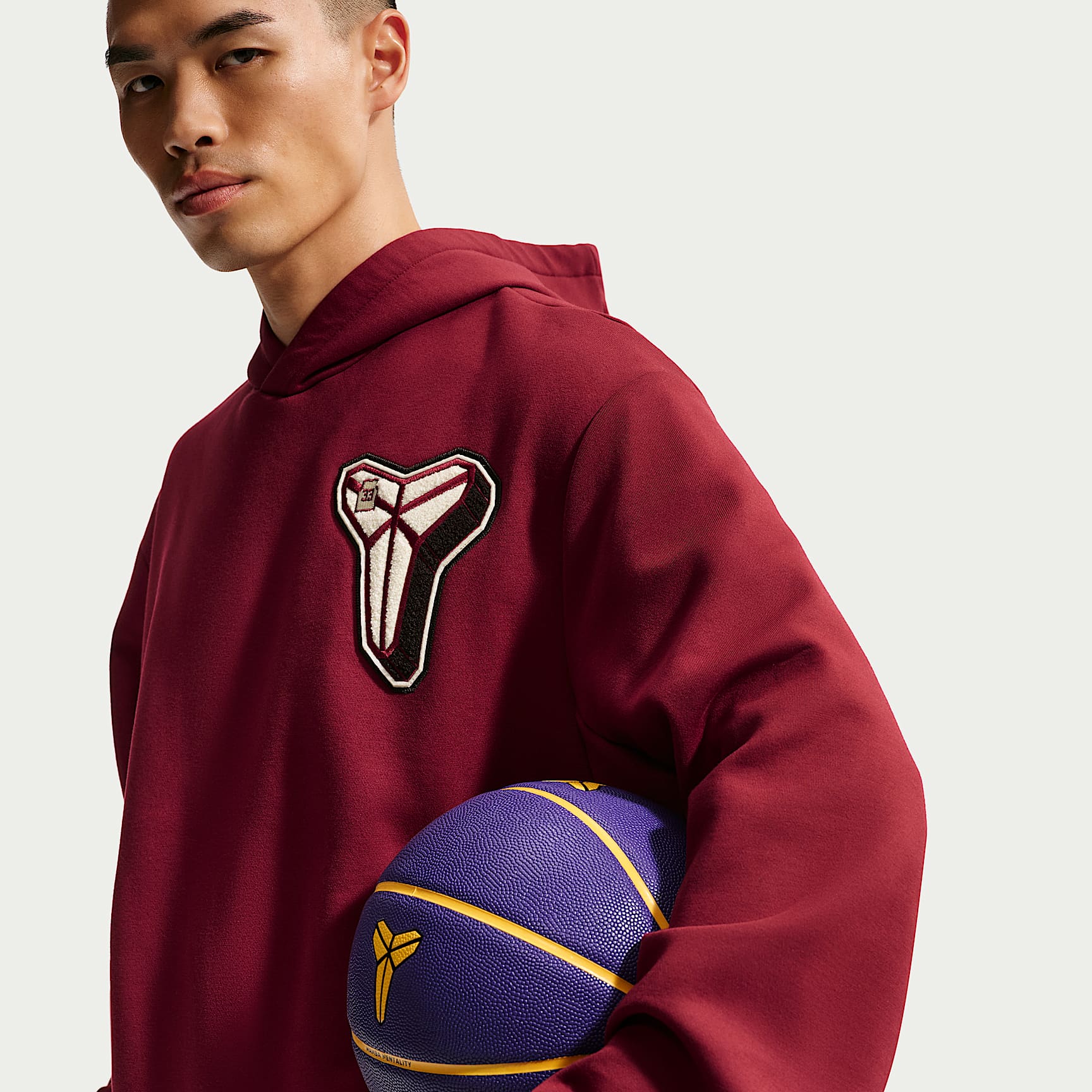 Kobe Men's Dri-FIT Fleece Pullover Basketball Hoodie