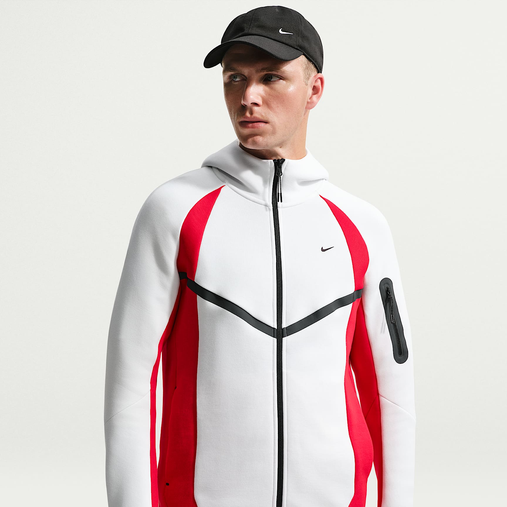 Nike Tech Men's Colour-Block Full-Zip Fleece Windrunner Jacket