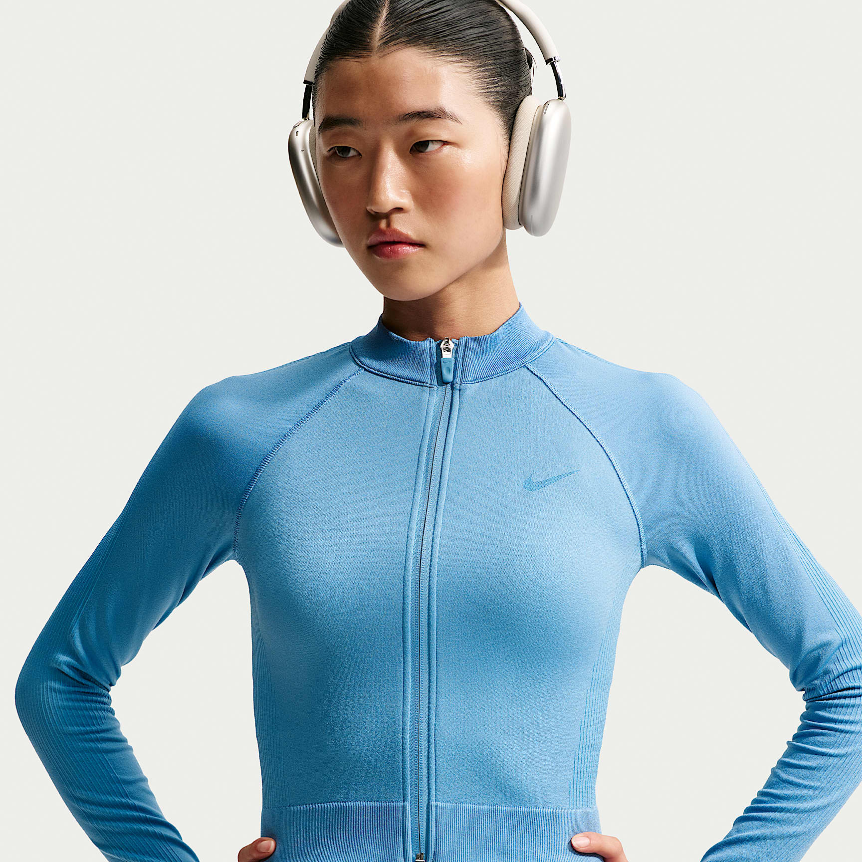 나이키 프로 여성 풀집 트레이닝 탑