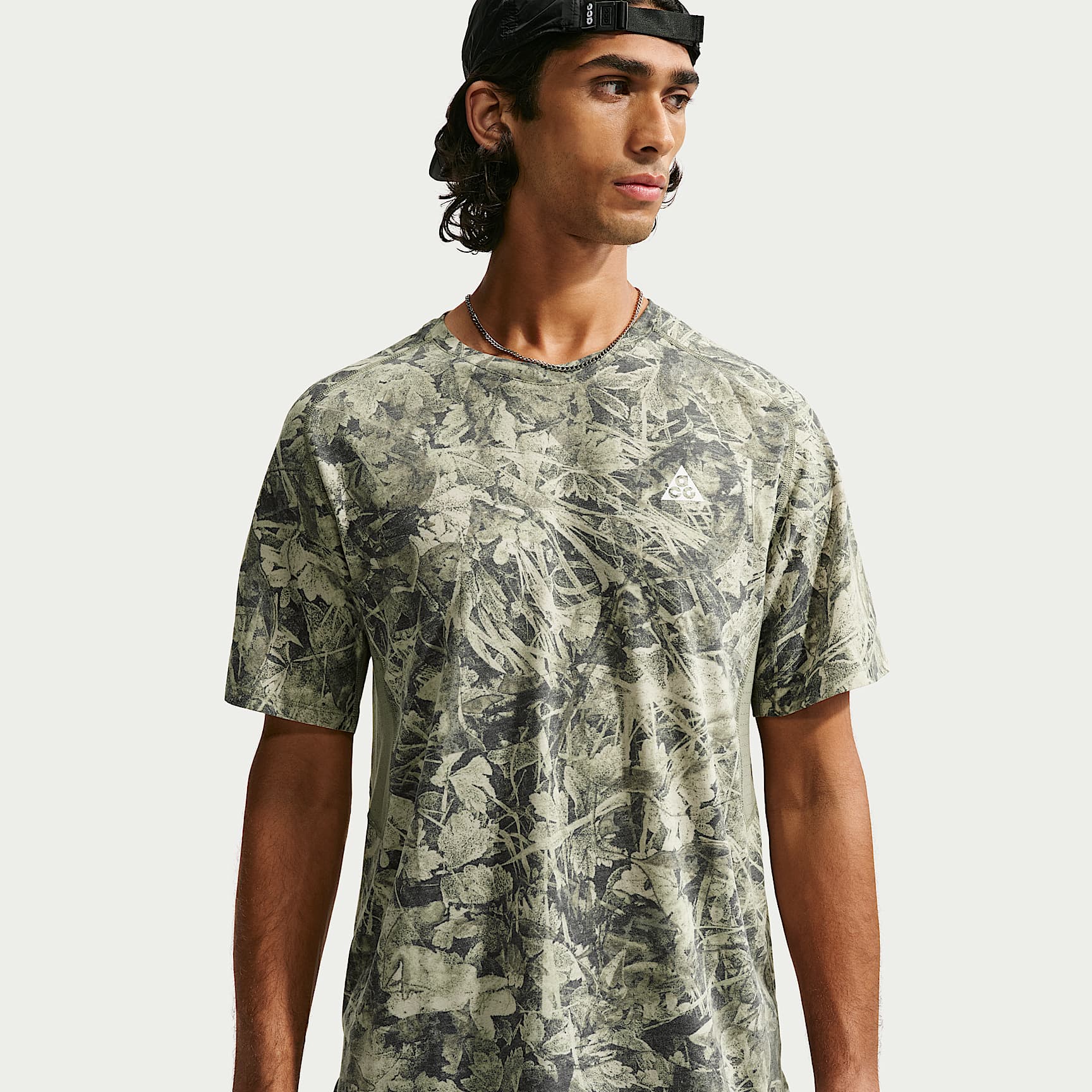 ACG 'Solar Chase' Men's Dri-FIT ADV Trail-Running Top