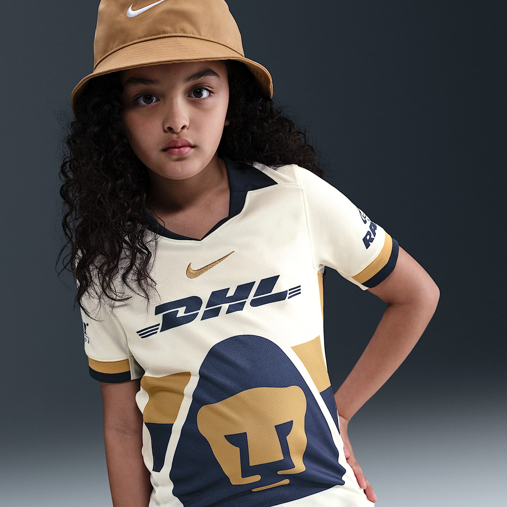 Pumas UNAM 2025/26 Stadium Home Big Kids' Nike Dri-FIT Soccer Replica Jersey