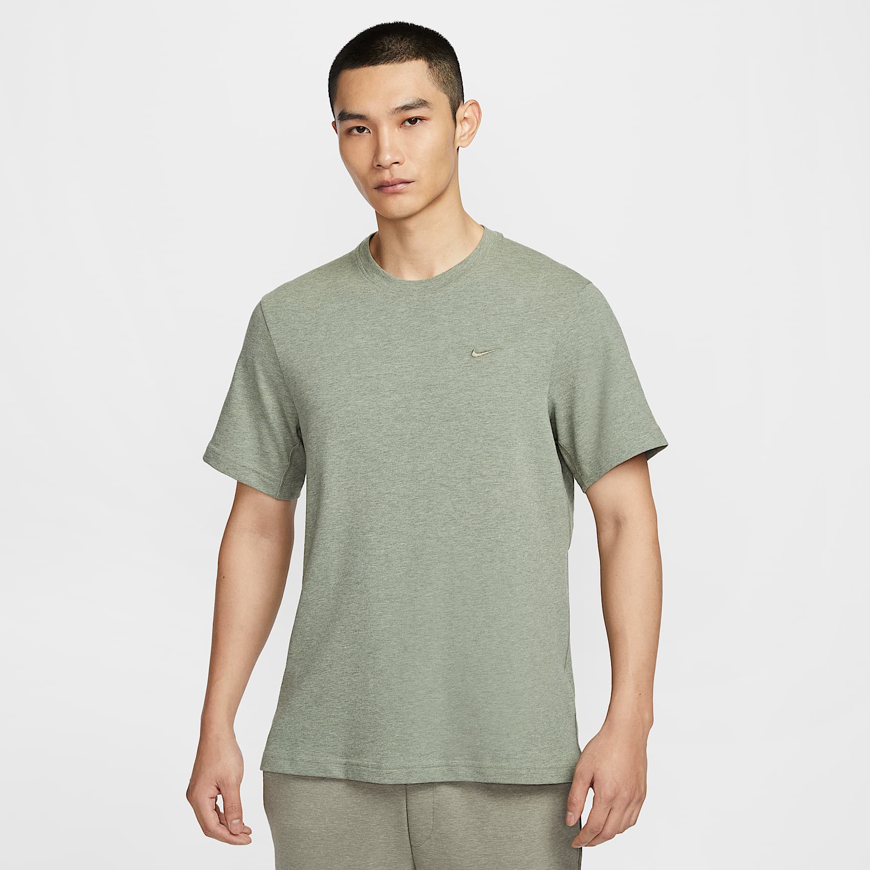 Nike Dri-FIT Primary 男款訓練 T 恤