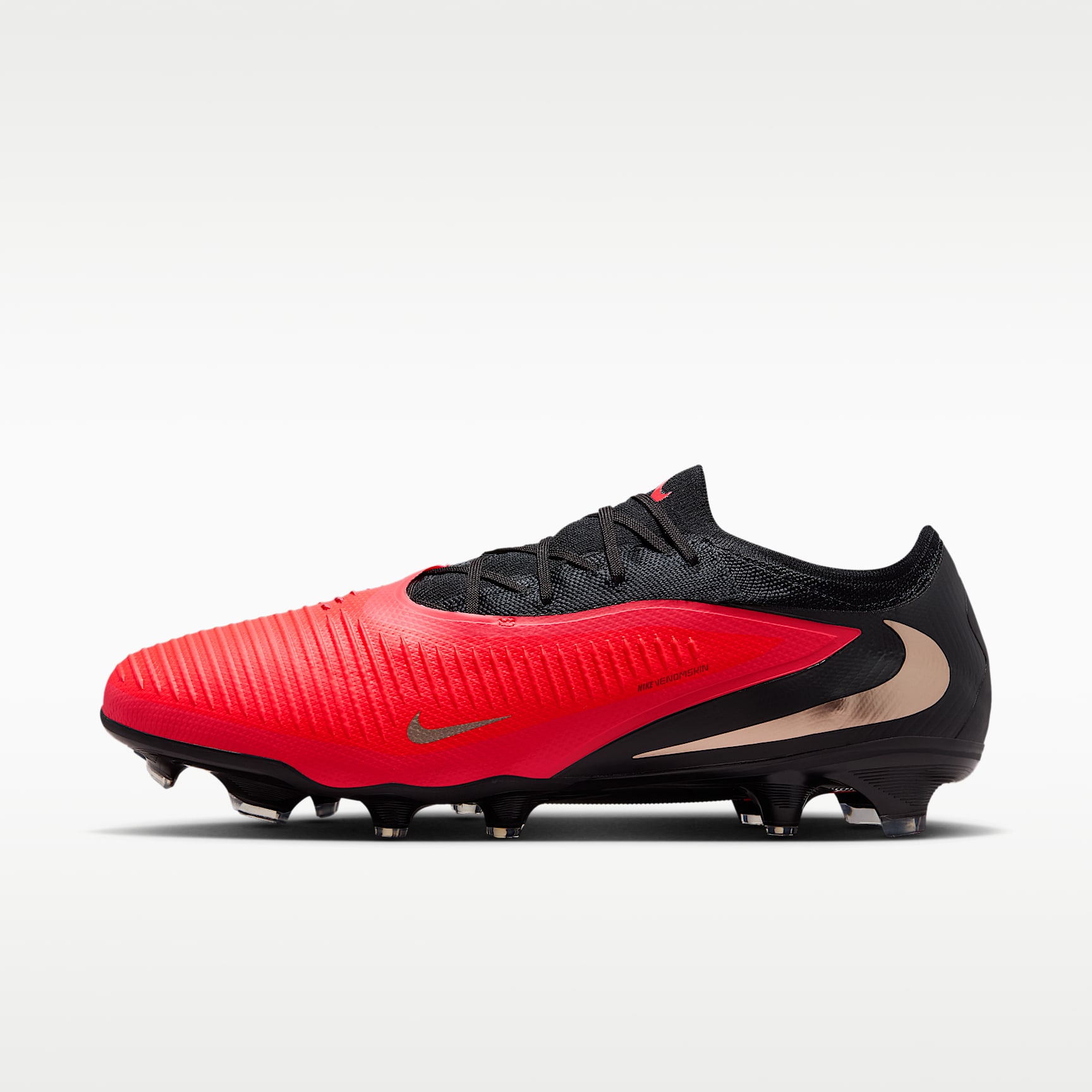 Nike Phantom 6 Low Pro Firm-Ground Soccer Cleats