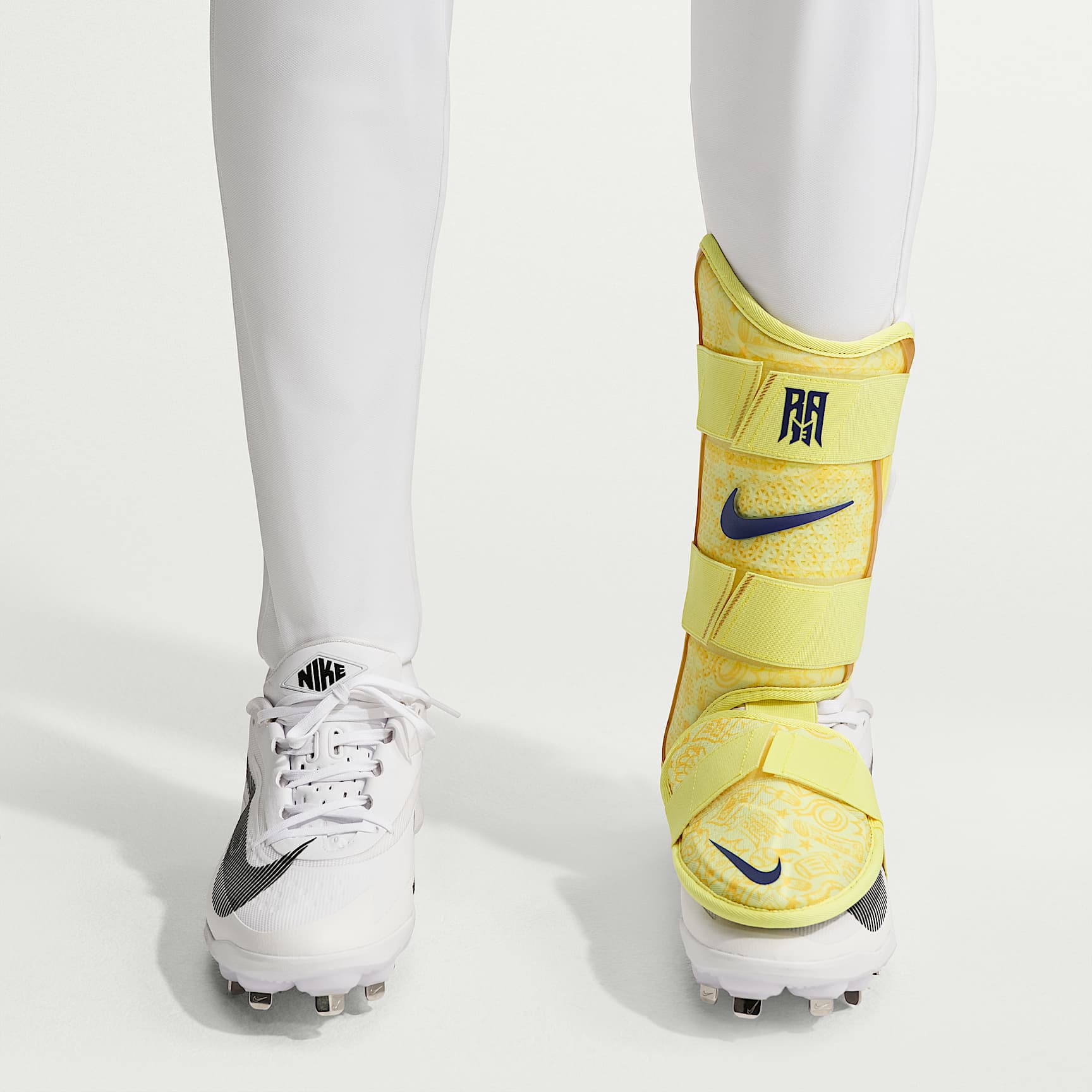 Protector de pierna para bateador de béisbol (diestro) Nike Vapor Elite "Ronald Acuña Jr"