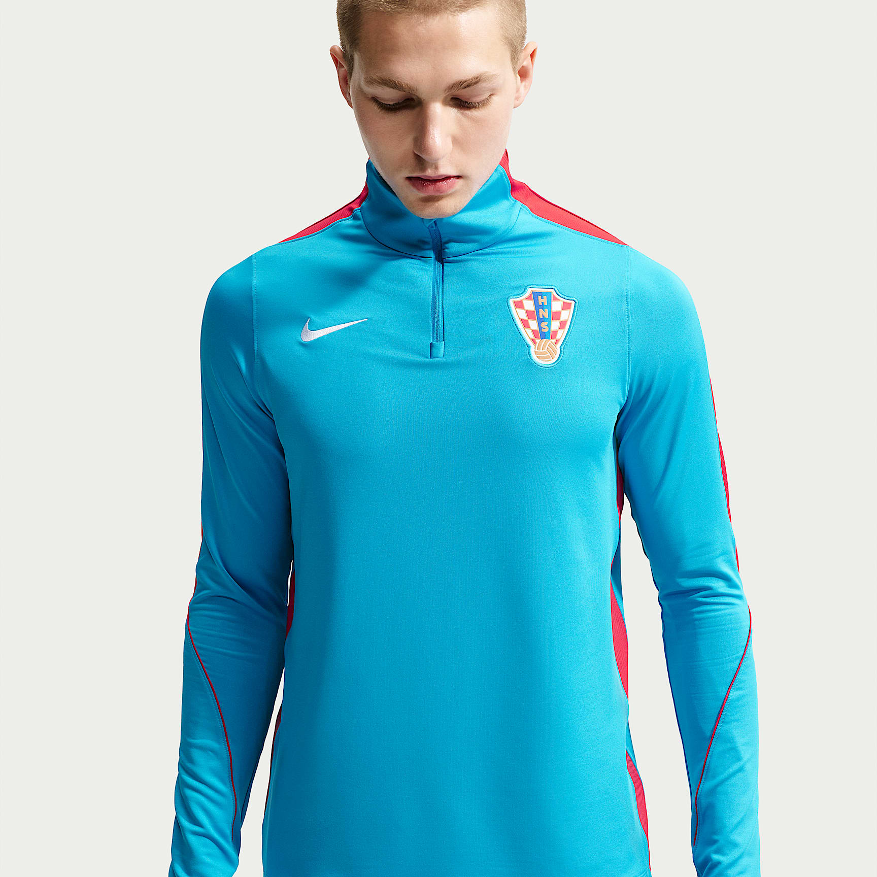 Croatia 2026 Strike Drill Top Men's Nike Dri-FIT Football 1/2-Zip Drill Top