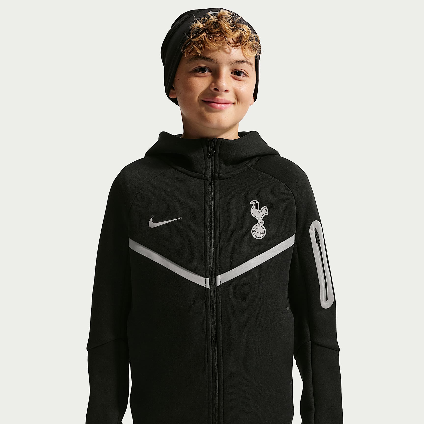 Tottenham Hotspur Tech Fleece Big Kids' Nike Soccer Full-Zip Hoodie
