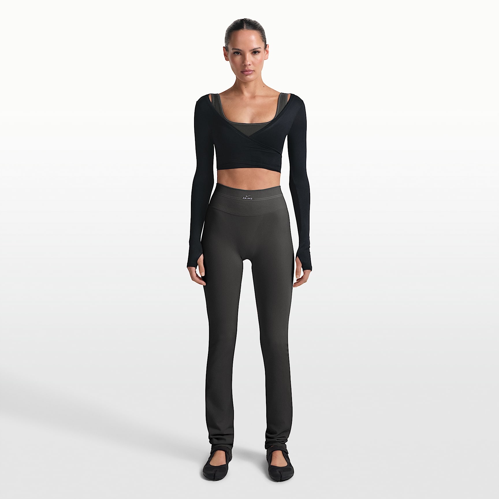 NikeSKIMS Ribbed Seamless Women's 86.5cm (approx.) Straight Leggings
