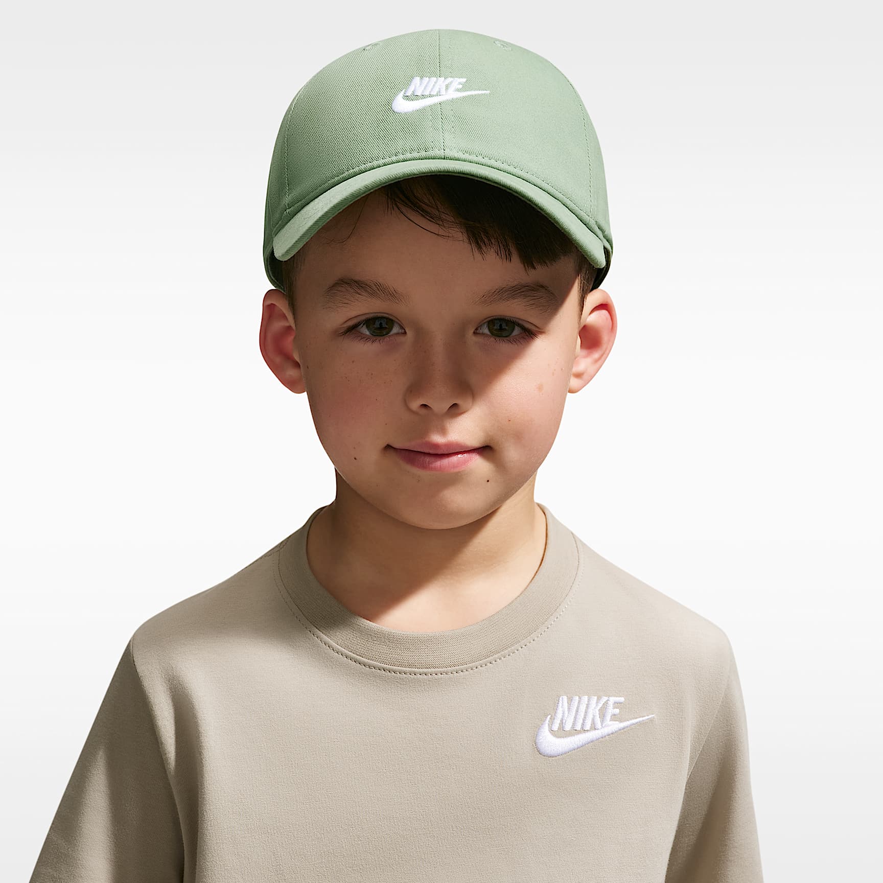 Gorra con visera curveada Futura infantil Nike