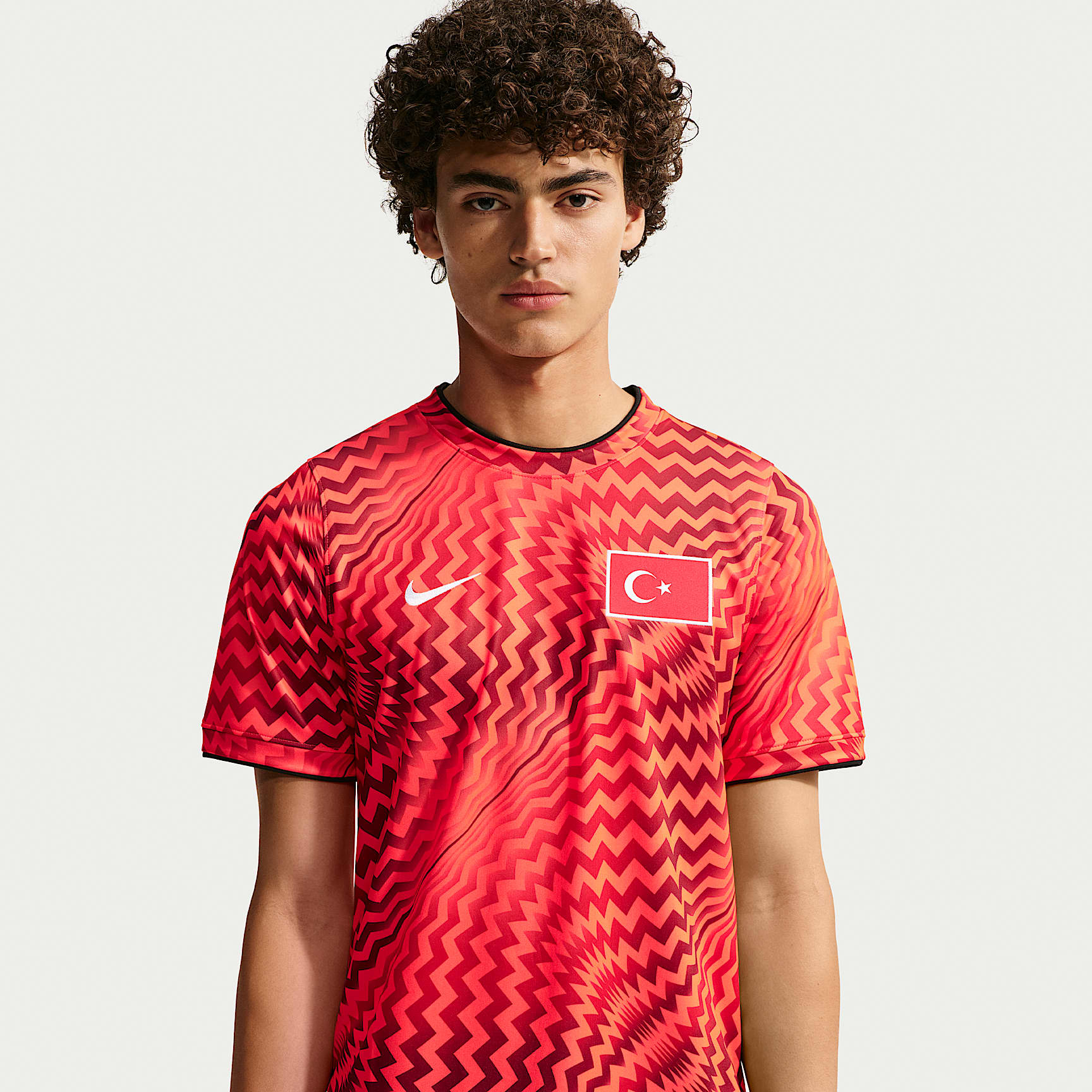 Maglia da calcio prepartita a manica corta Nike Dri-FIT Turchia 2026 Pre-Match – Uomo