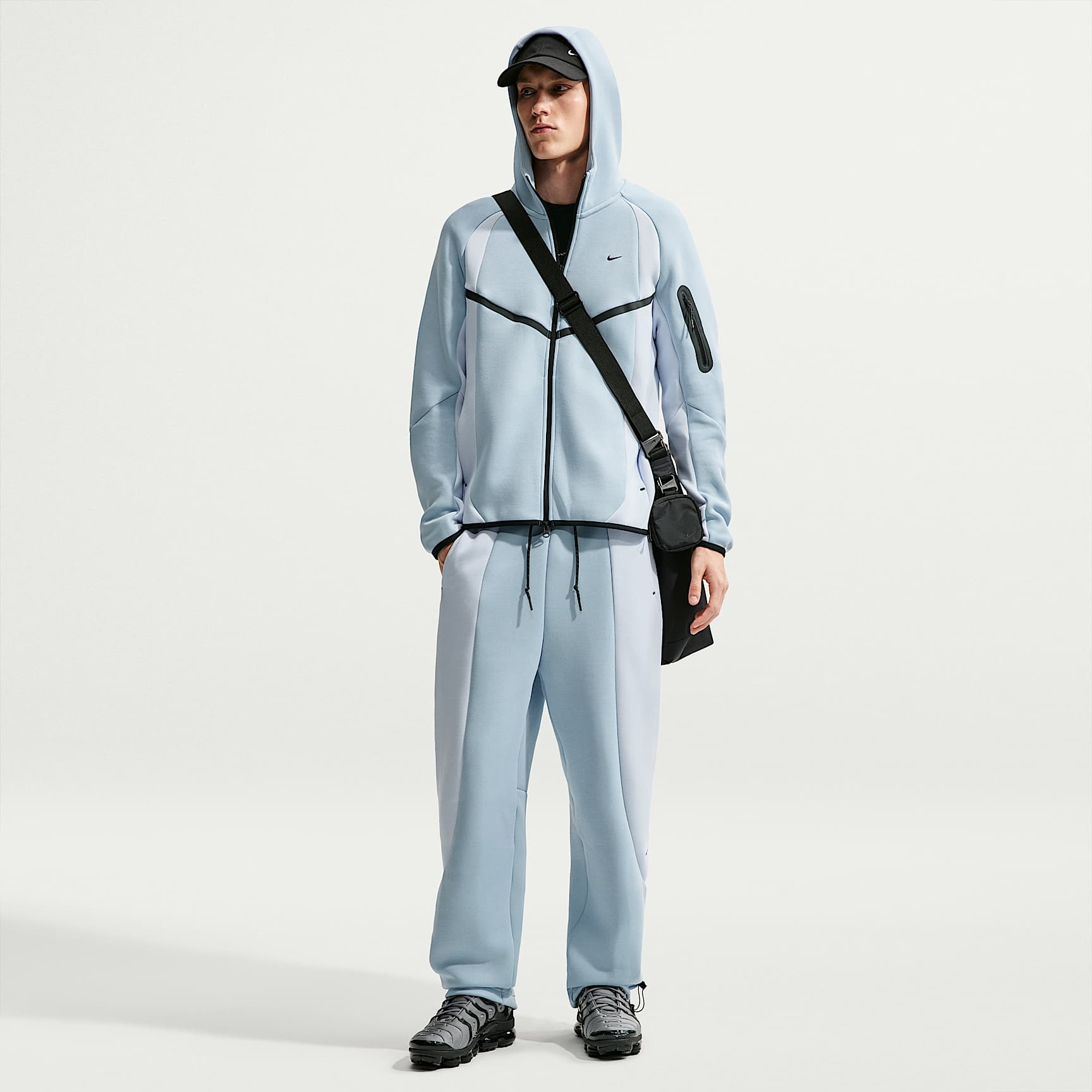 Nike Tech Färgblock Fleecebyxor med öppen fåll för män