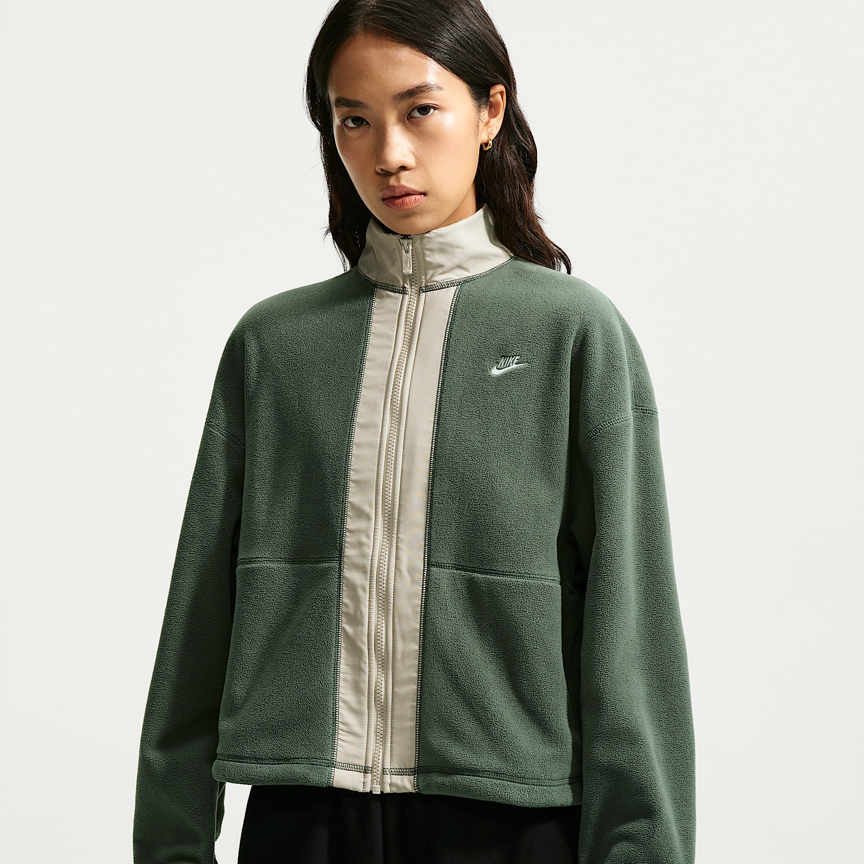 Nike Sportswear Women's Loose Therma-FIT Full-Zip Sweatshirt