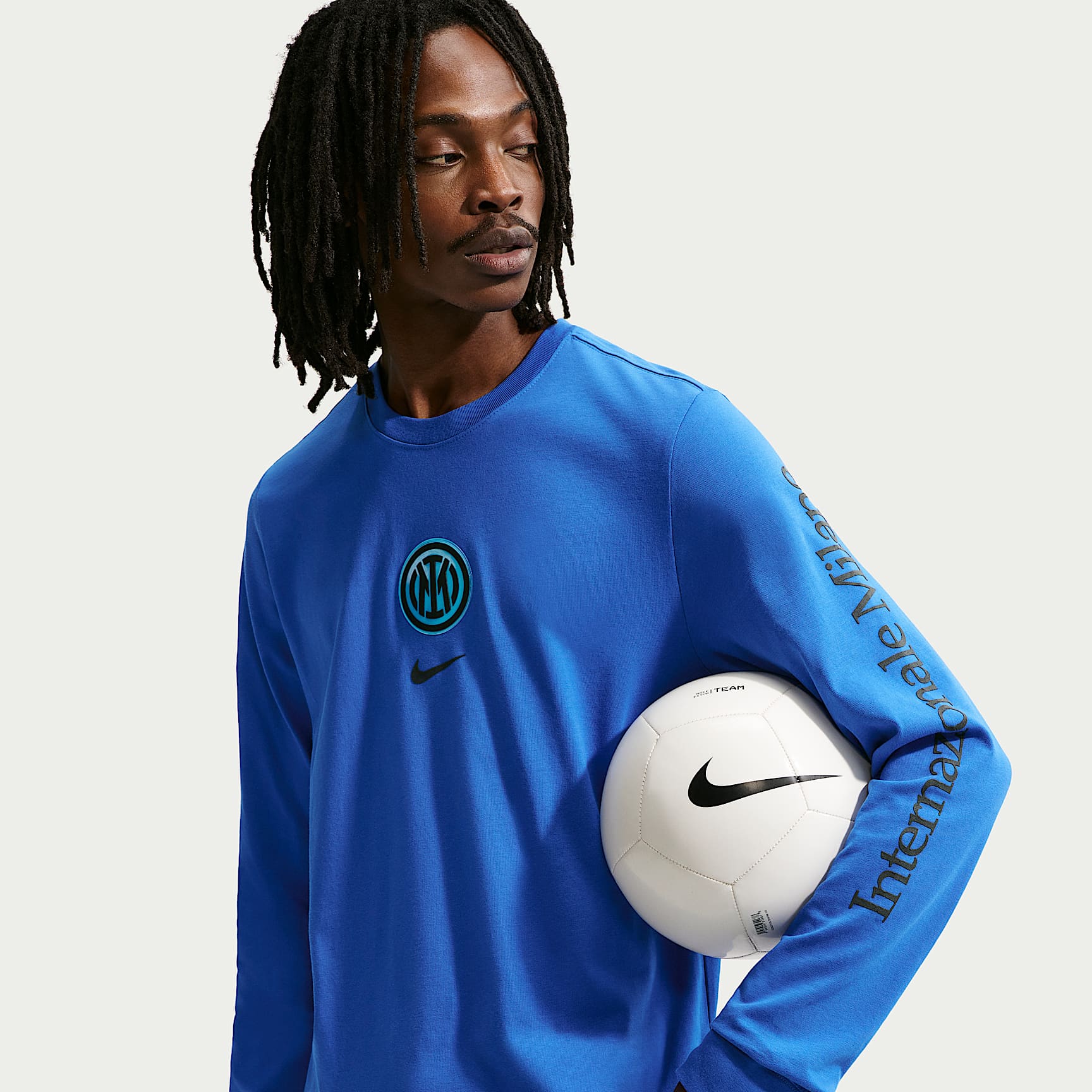 Inter Milan Men's Nike Soccer Long-Sleeve T-Shirt