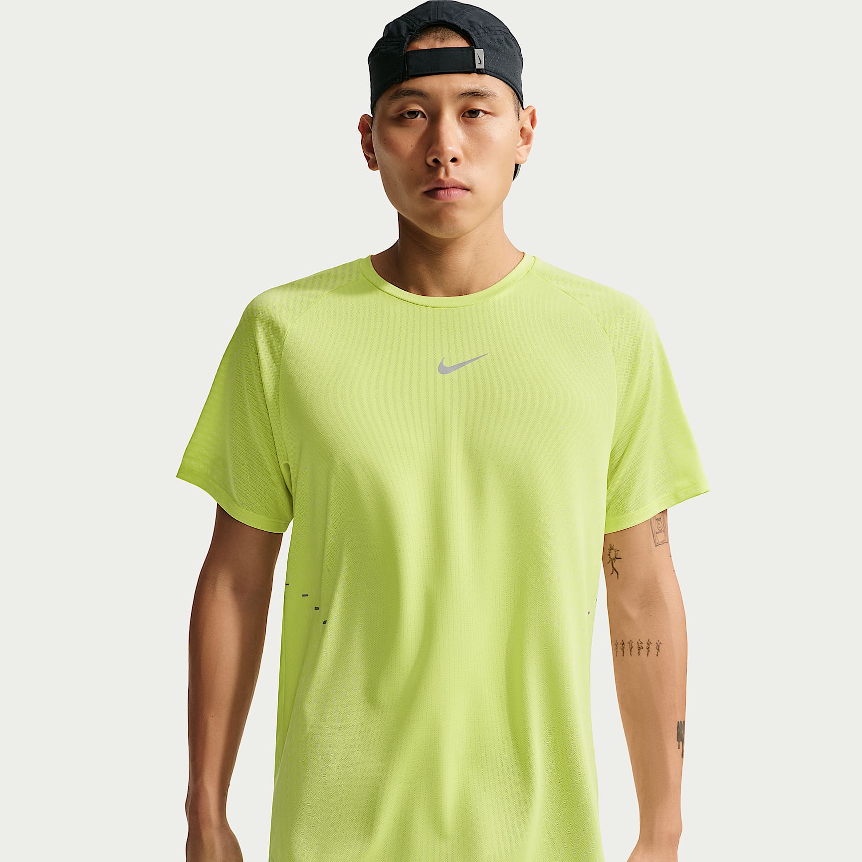 Nike ストライド Aero-FIT メンズ ショートスリーブ ランニングトップ