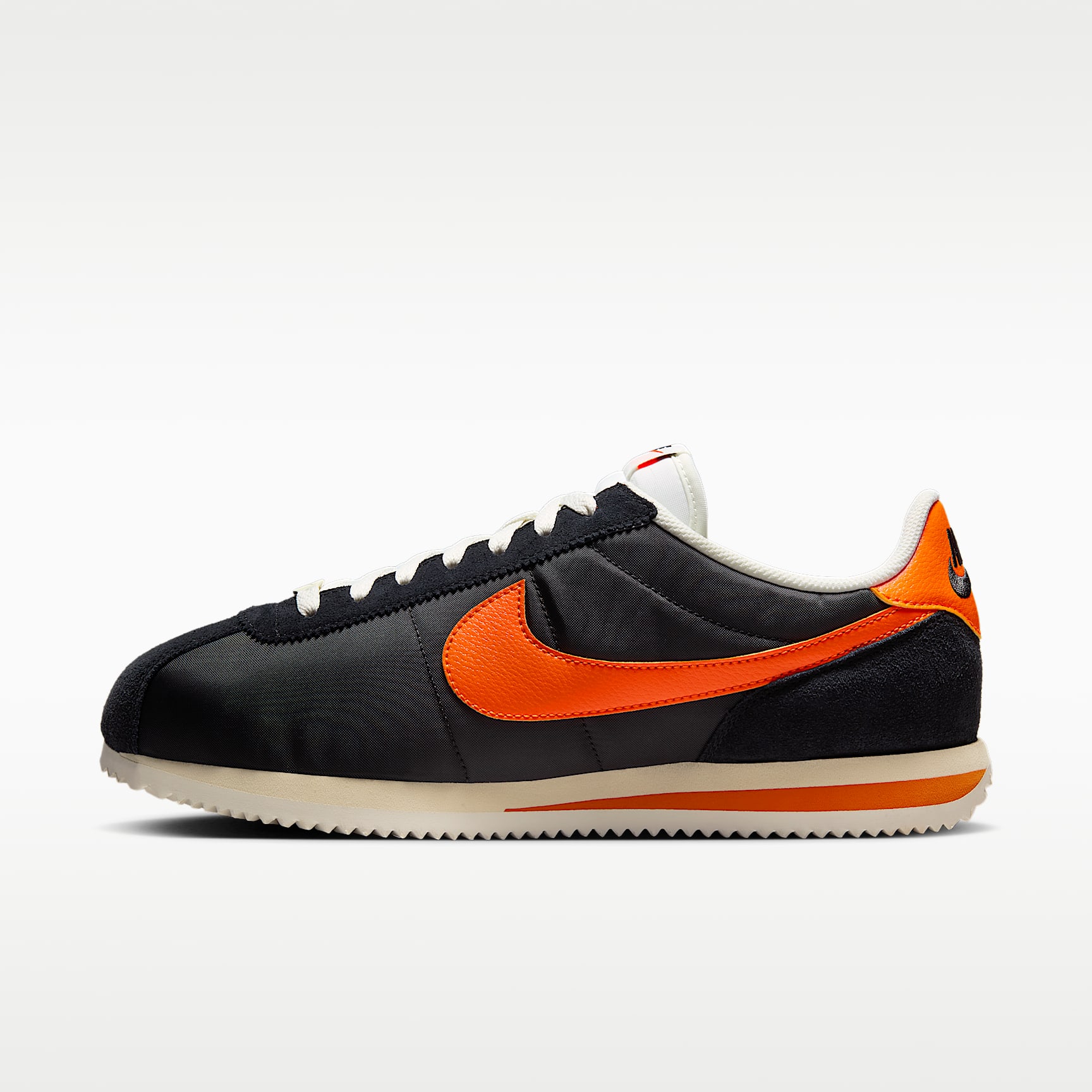 Tenis para hombre Nike Cortez Textile