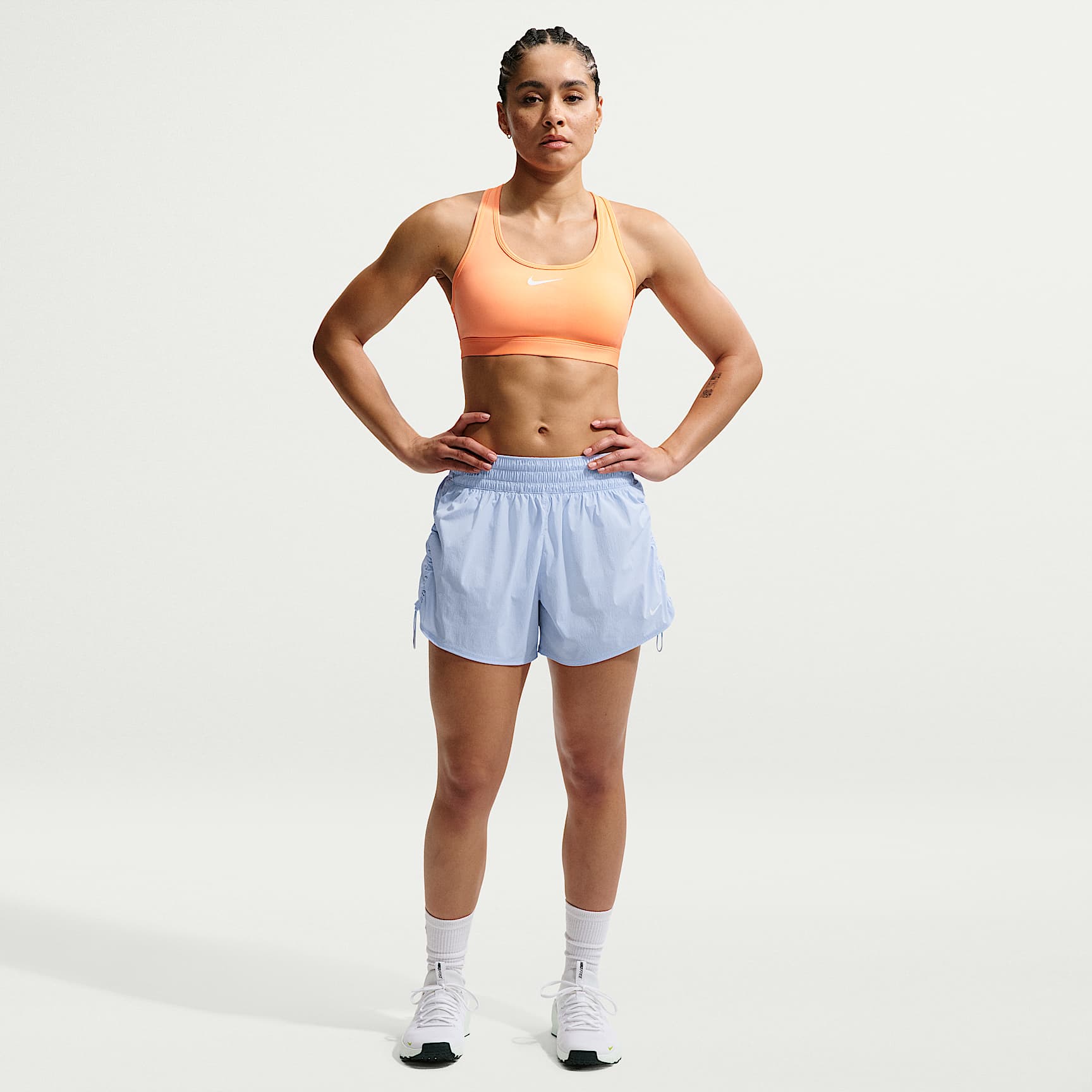Shorts Dri-FIT de tiro alto de 13 cm con forro de ropa interior para mujer Nike One
