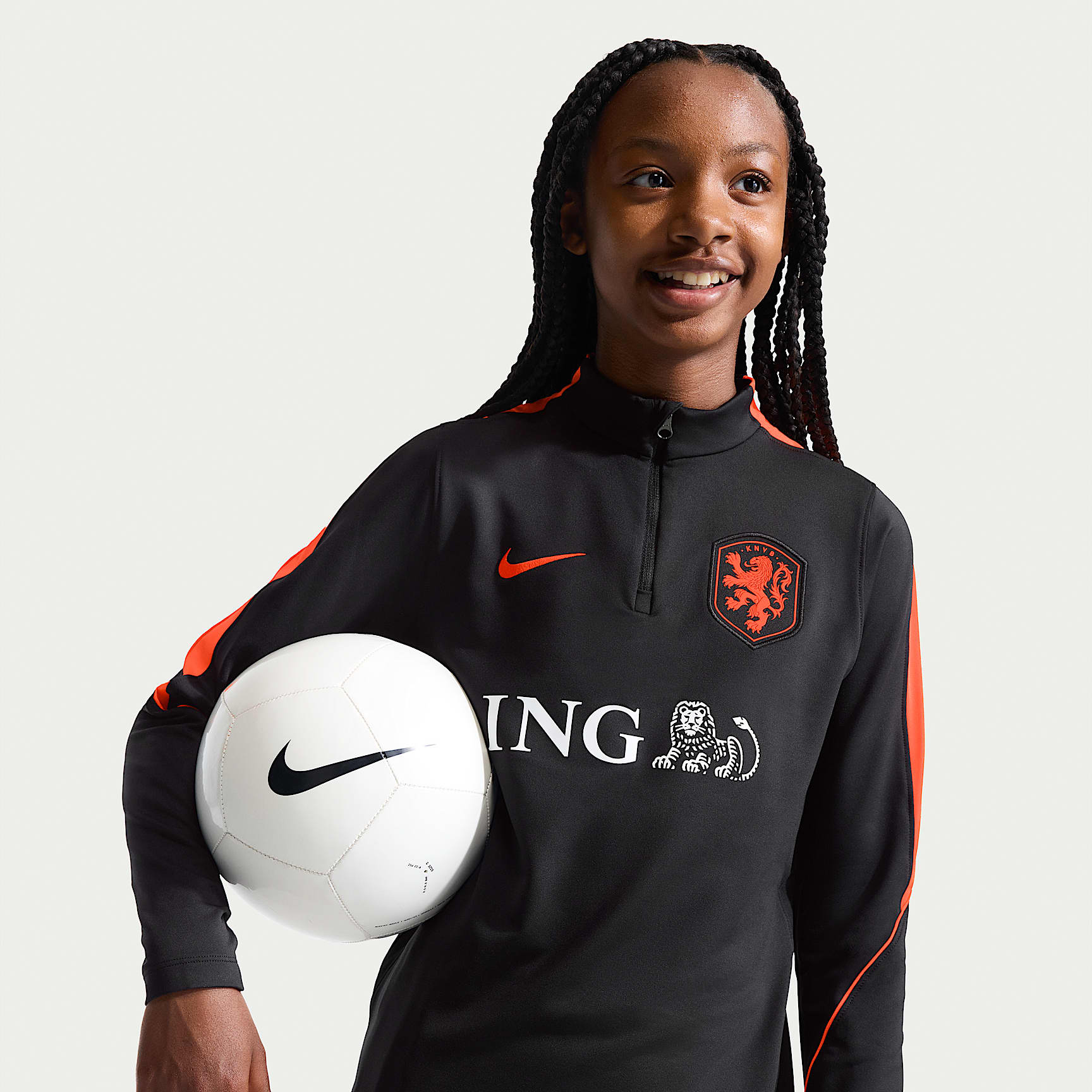 Netherlands Strike Older Kids' Nike Dri-FIT Football Drill Top