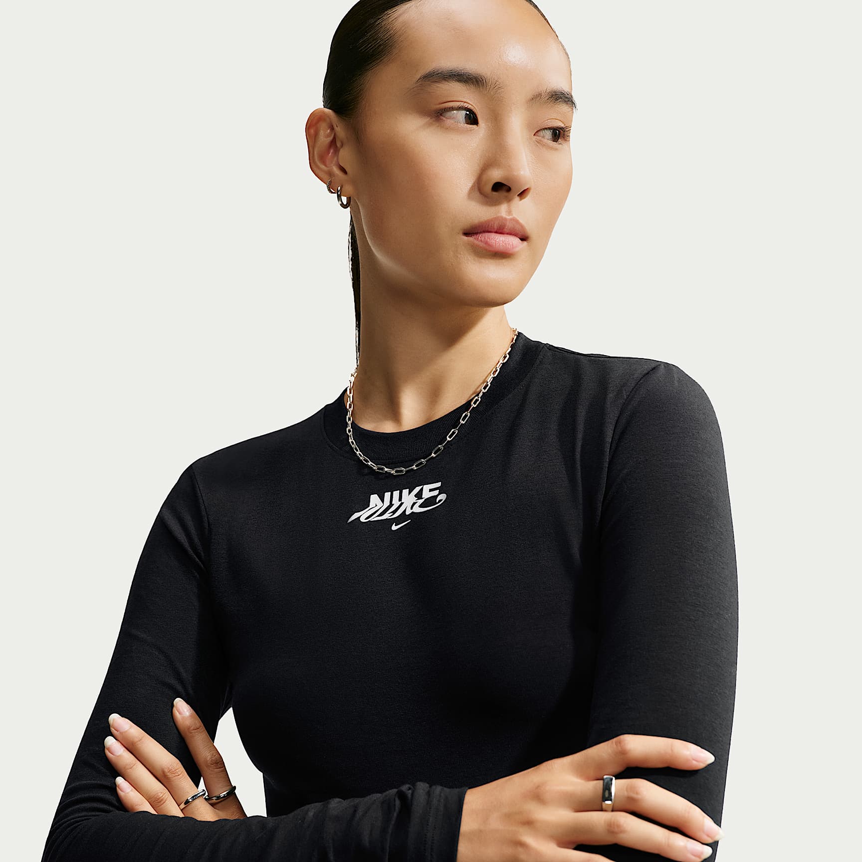 Nike Sportswear Women's Slim Cropped Long-Sleeve T-Shirt