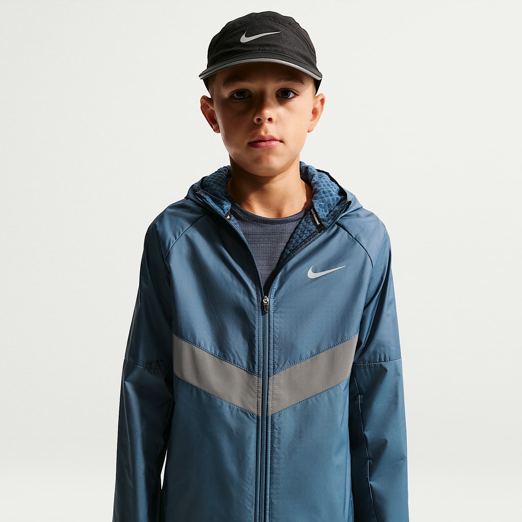 Nike Miler Big Kids' (Boys') Therma-FIT Water-Repellent Winterized Jacket
