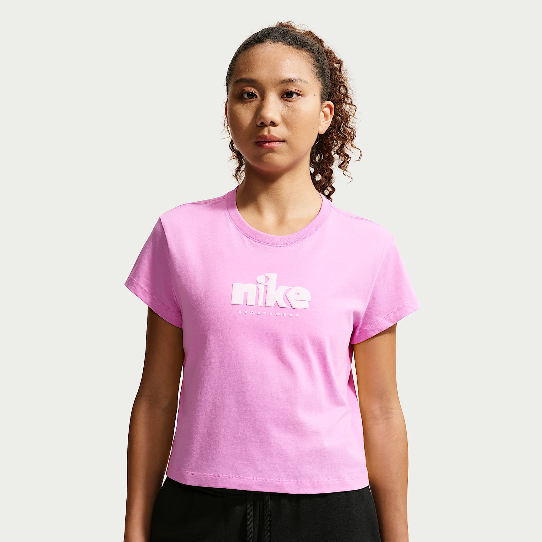 나이키 스포츠웨어 클럽 여성 반팔 티셔츠