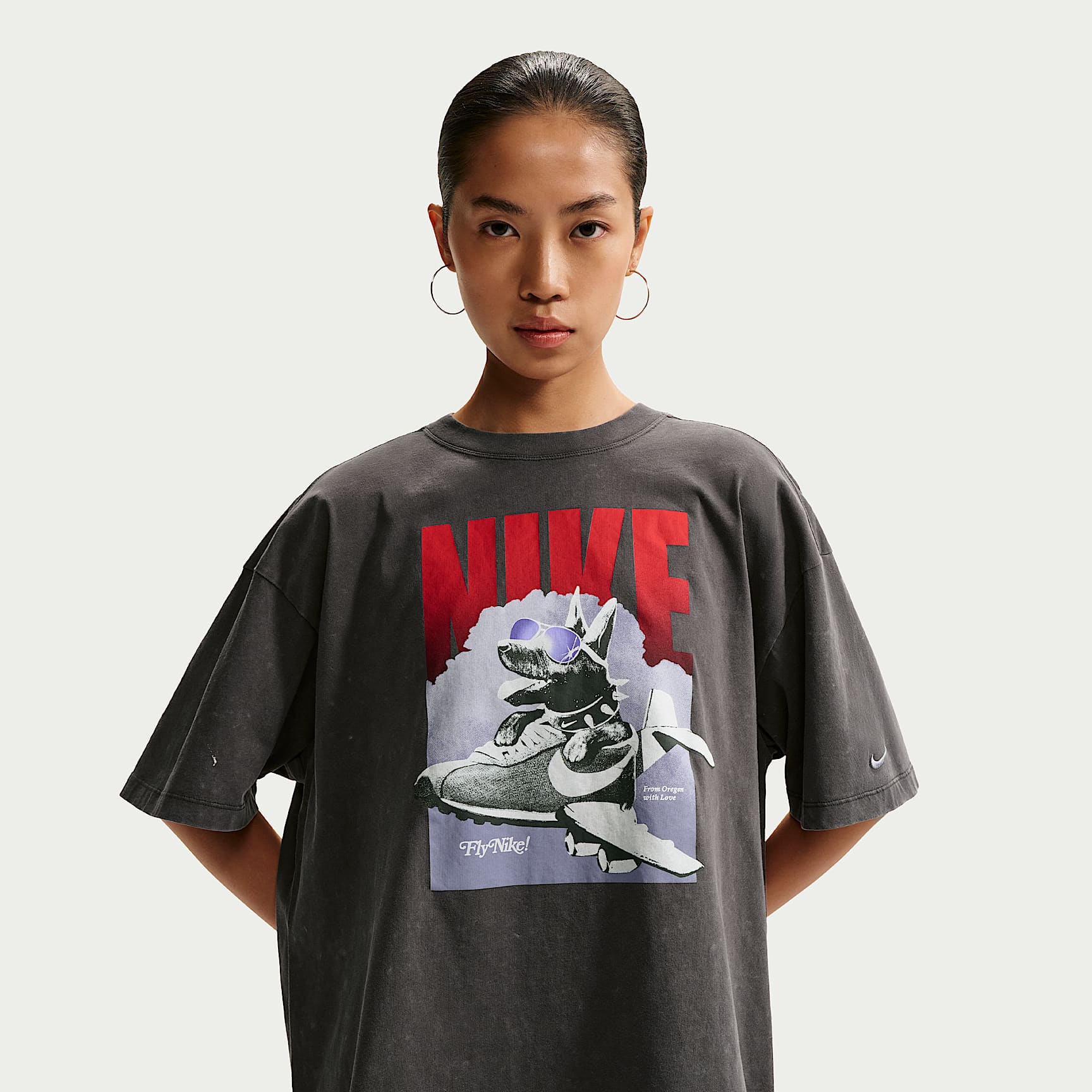 Nike Sportswear Women's Graphic T-Shirt