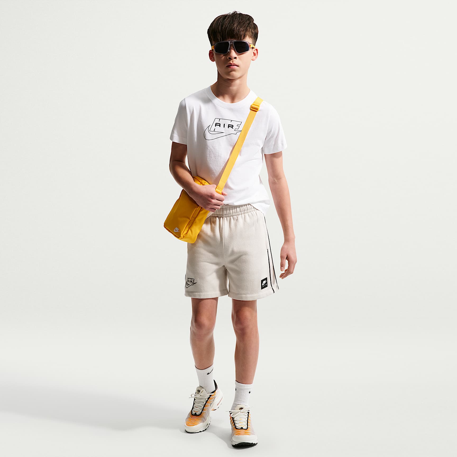 Nike Air Older Kids' Fleece Shorts