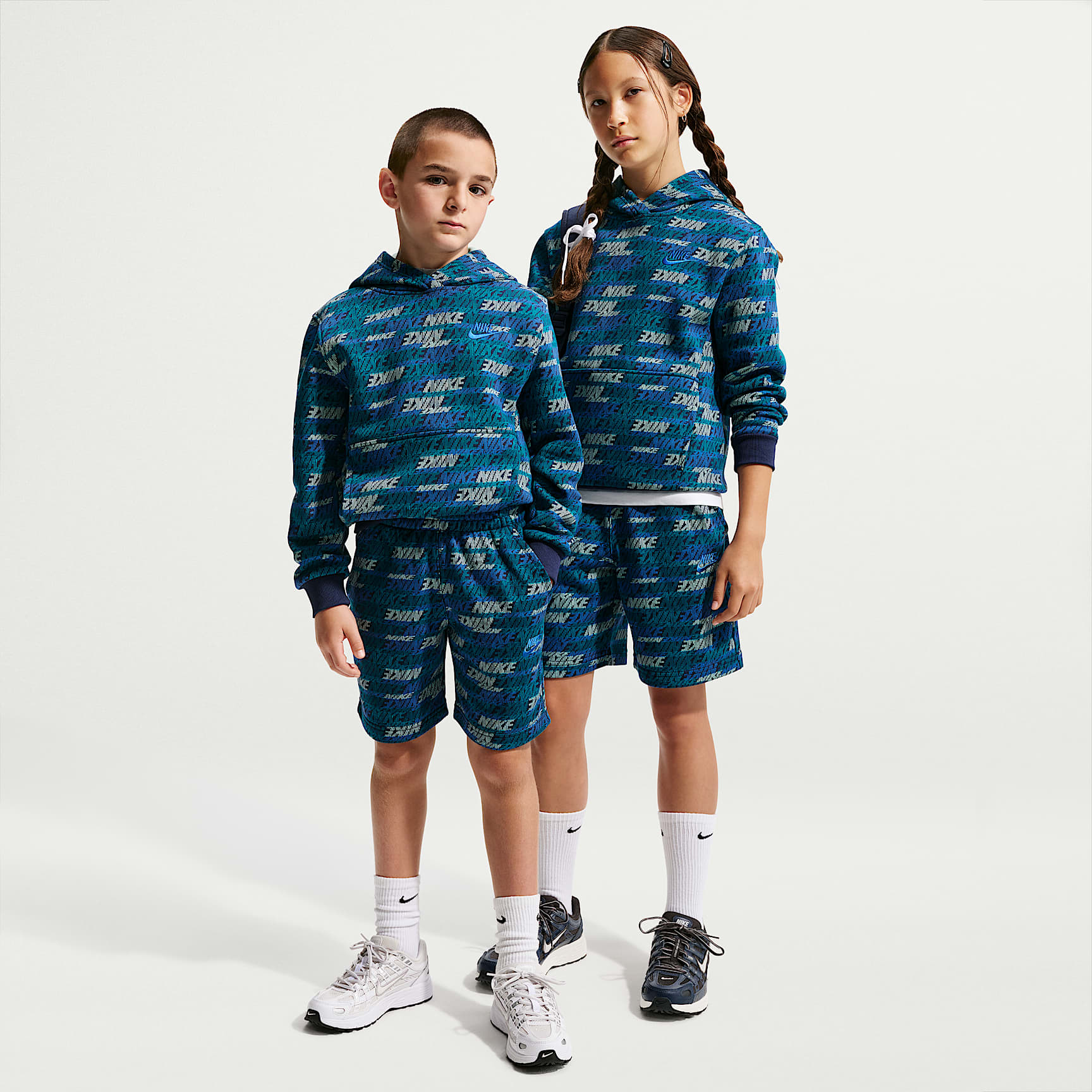 Shorts i sweatshirttyg Nike Sportswear Club Fleece för ungdom