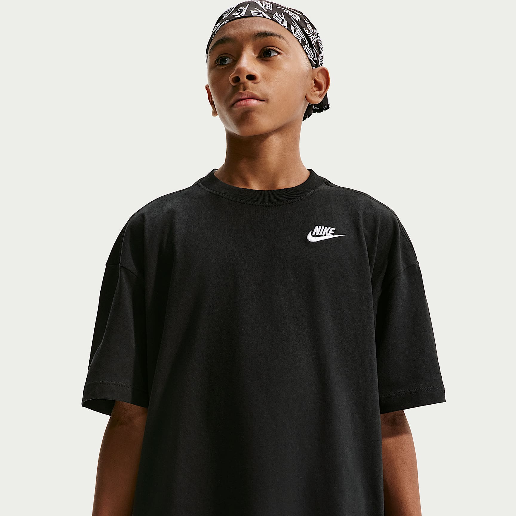 Nike Sportswear Older Kids' Oversized T-Shirt