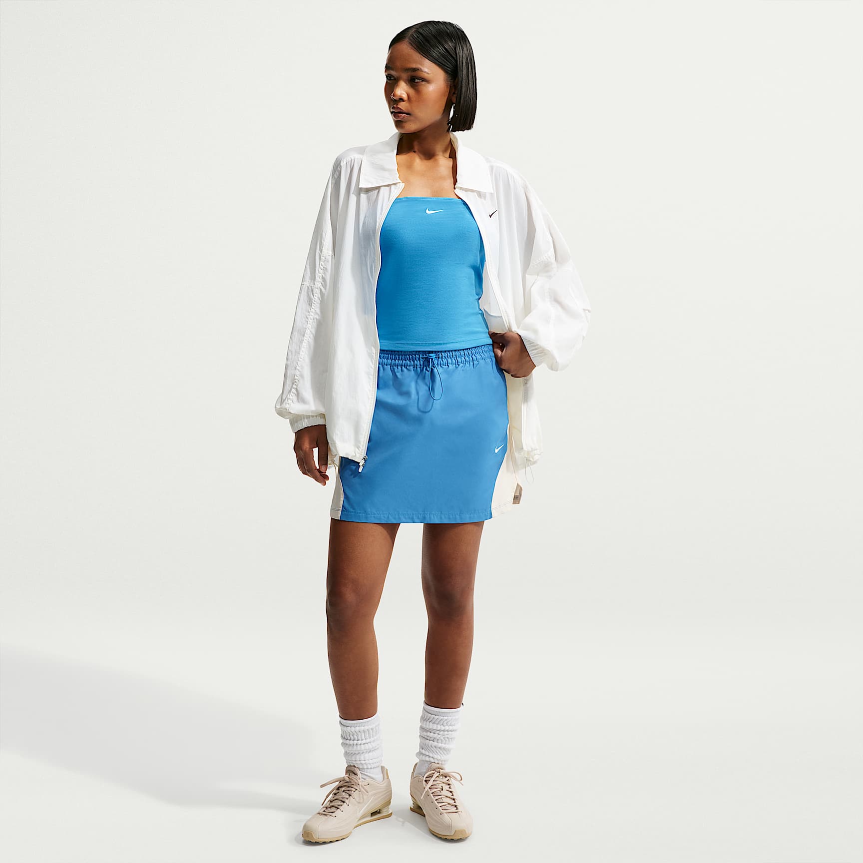 Minifalda de tiro medio para mujer Nike Sportswear