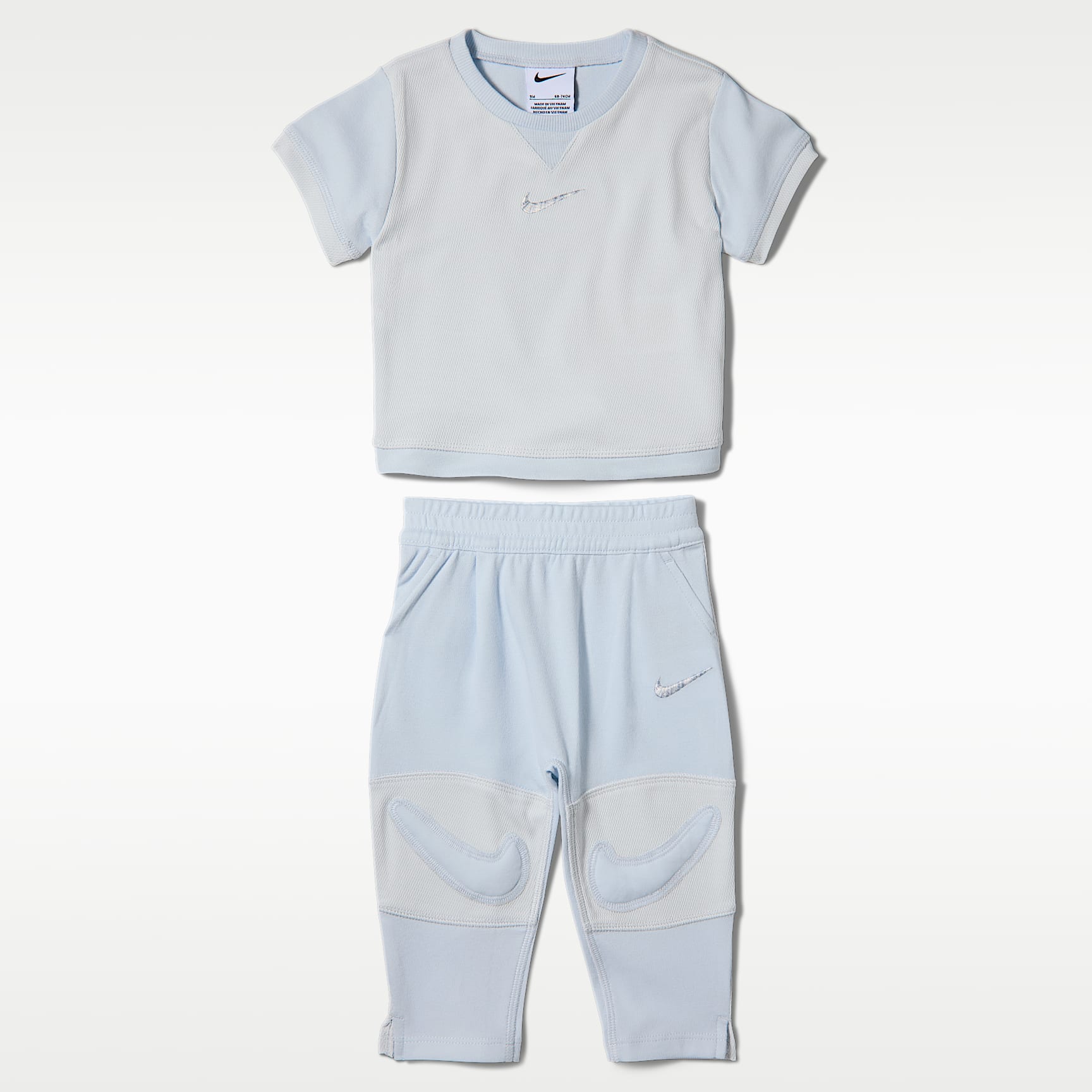 Nike ready, set! Baby T-Shirt and Joggers Set