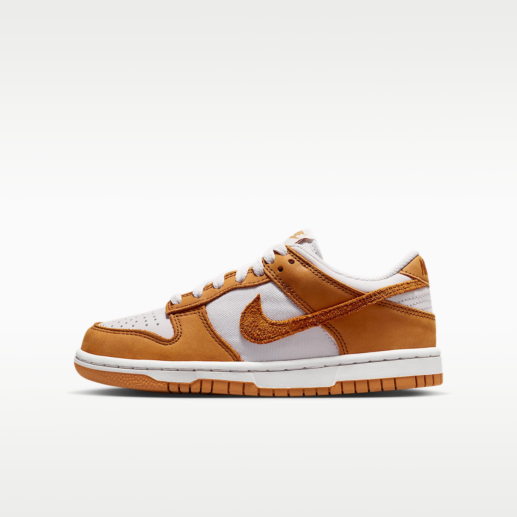 Nike Dunk Low SE Older Kids' Shoes