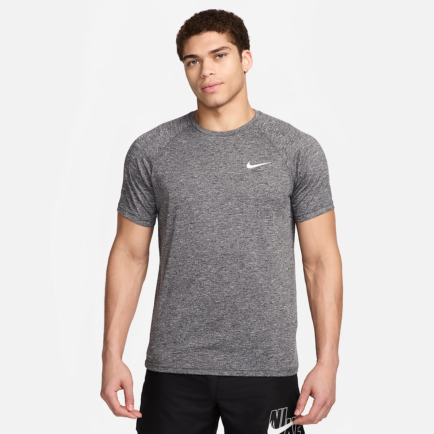 Playera de manga corta Dri-FIT UV para hombre Nike Swim Hydroguard Essential