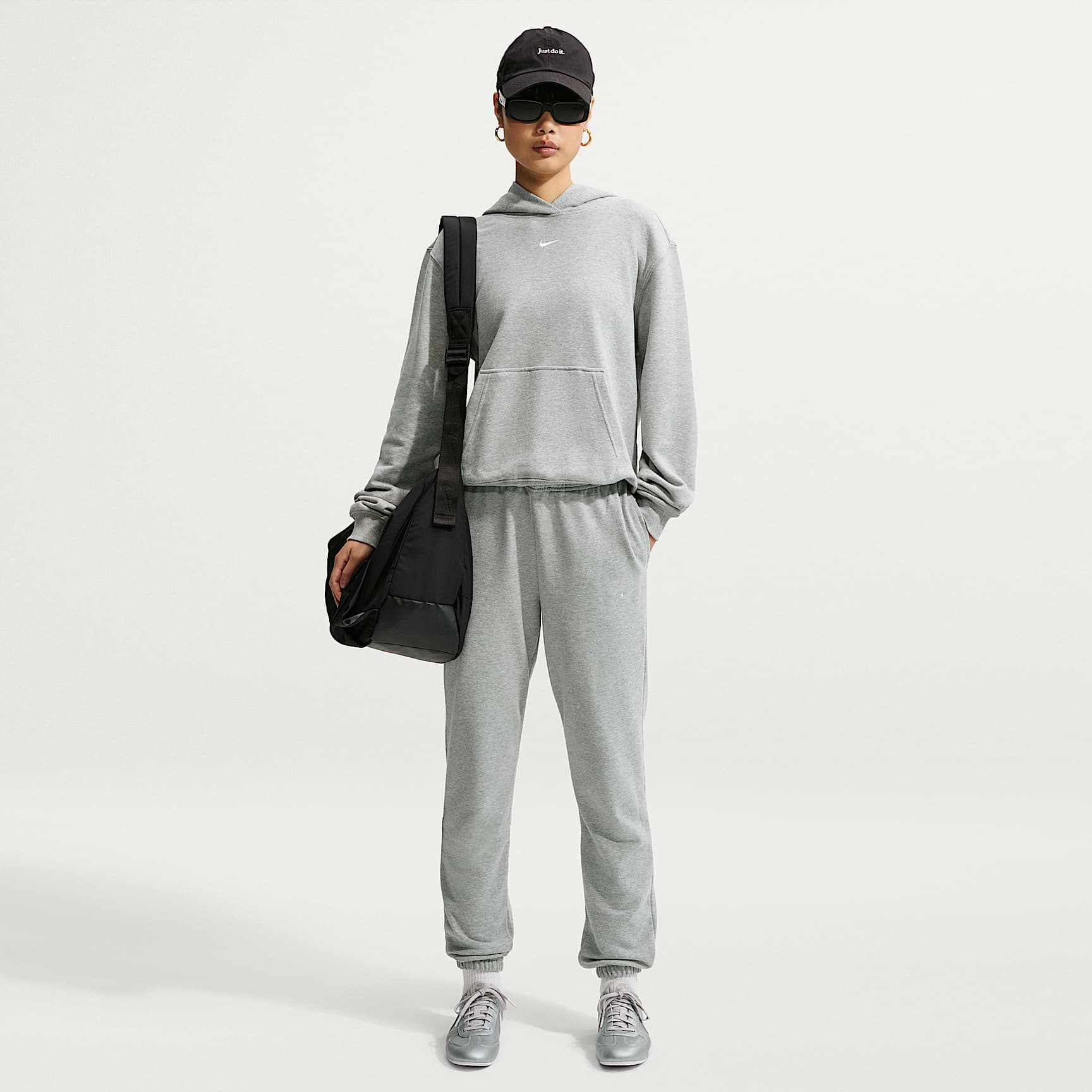Nike Studio Fleece Lightweight 'French Terry' Women's Mid-Rise Cuffed Trousers