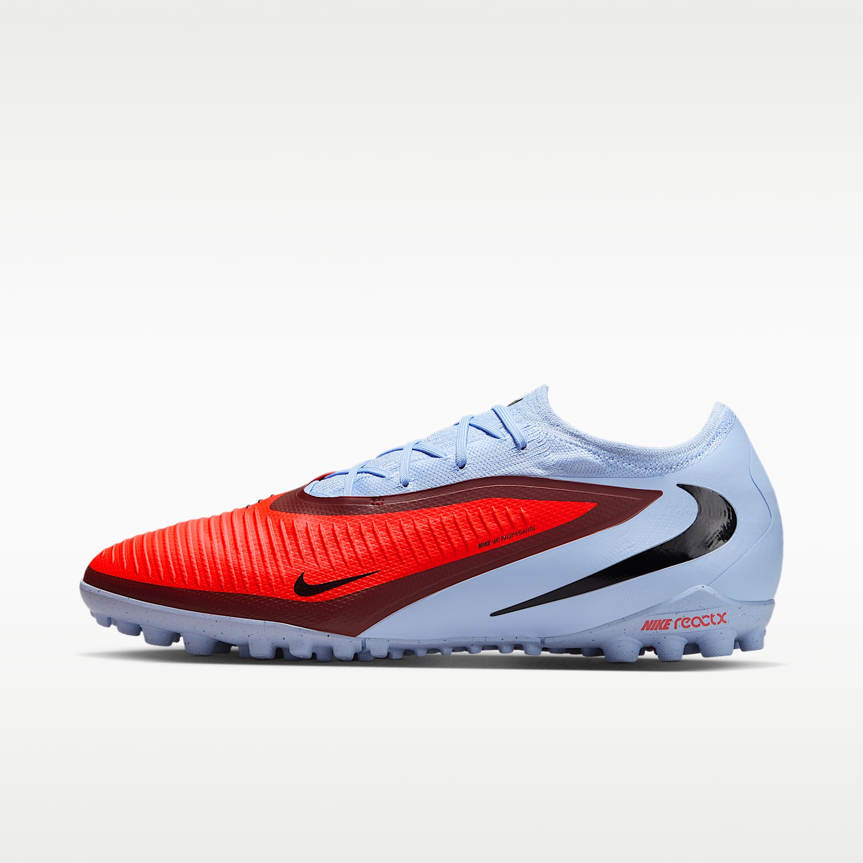 Nike Phantom 6 Low Pro Turf Football Shoe