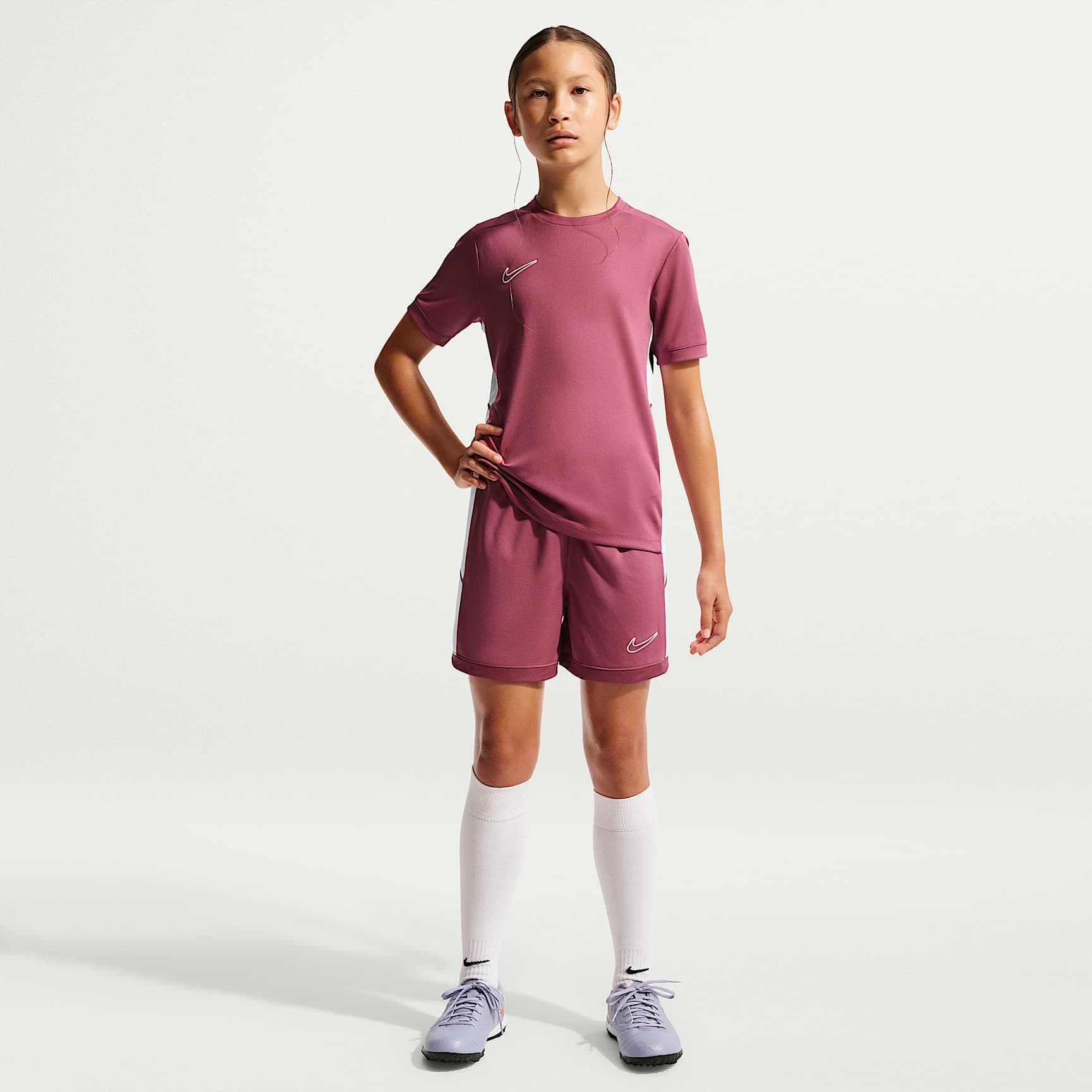 Nike Academy Dri-FIT fotballshorts (10 cm) til store barn (jente)