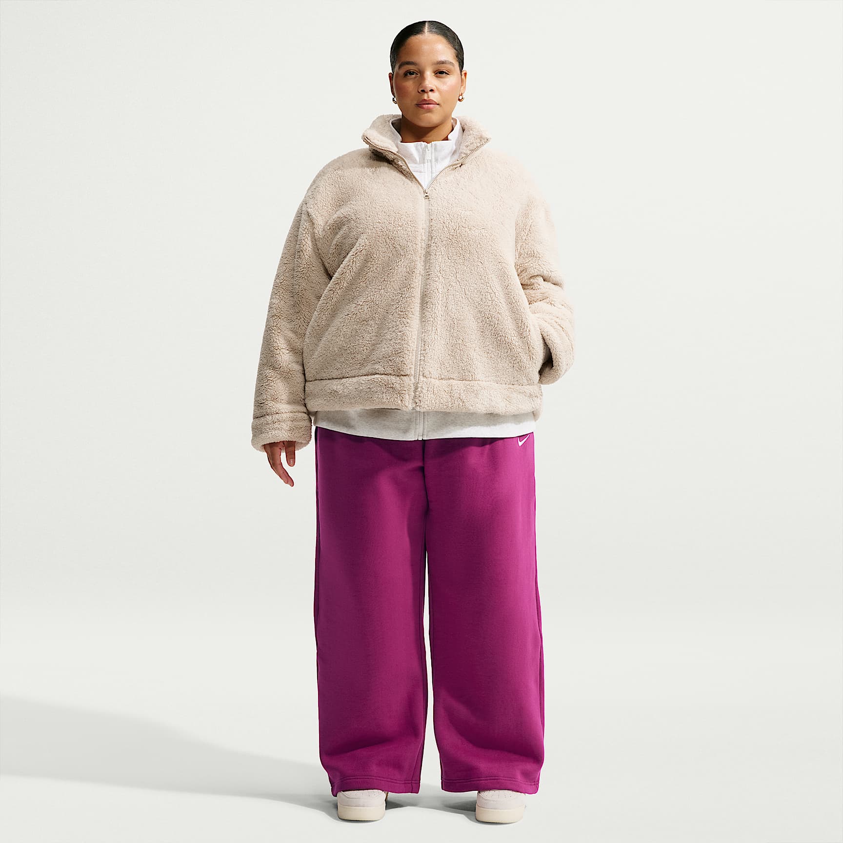 Pants de tiro medio y pierna amplia para mujer Nike Studio Fleece Medium Weight