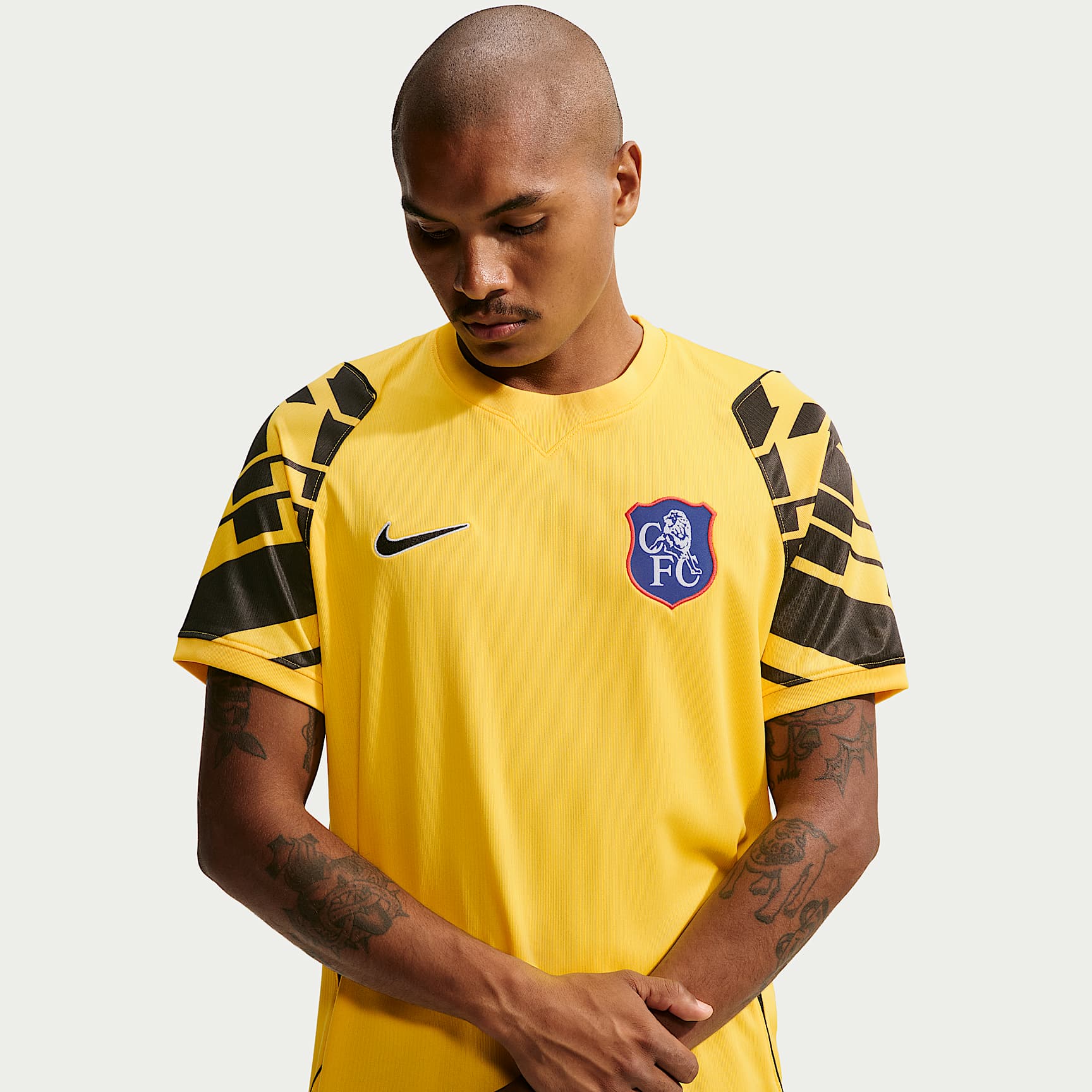 Chelsea FC 2026/27 Stadium Third Goalkeeper Men's Nike Dri-FIT Football Replica Short-Sleeve Shirt