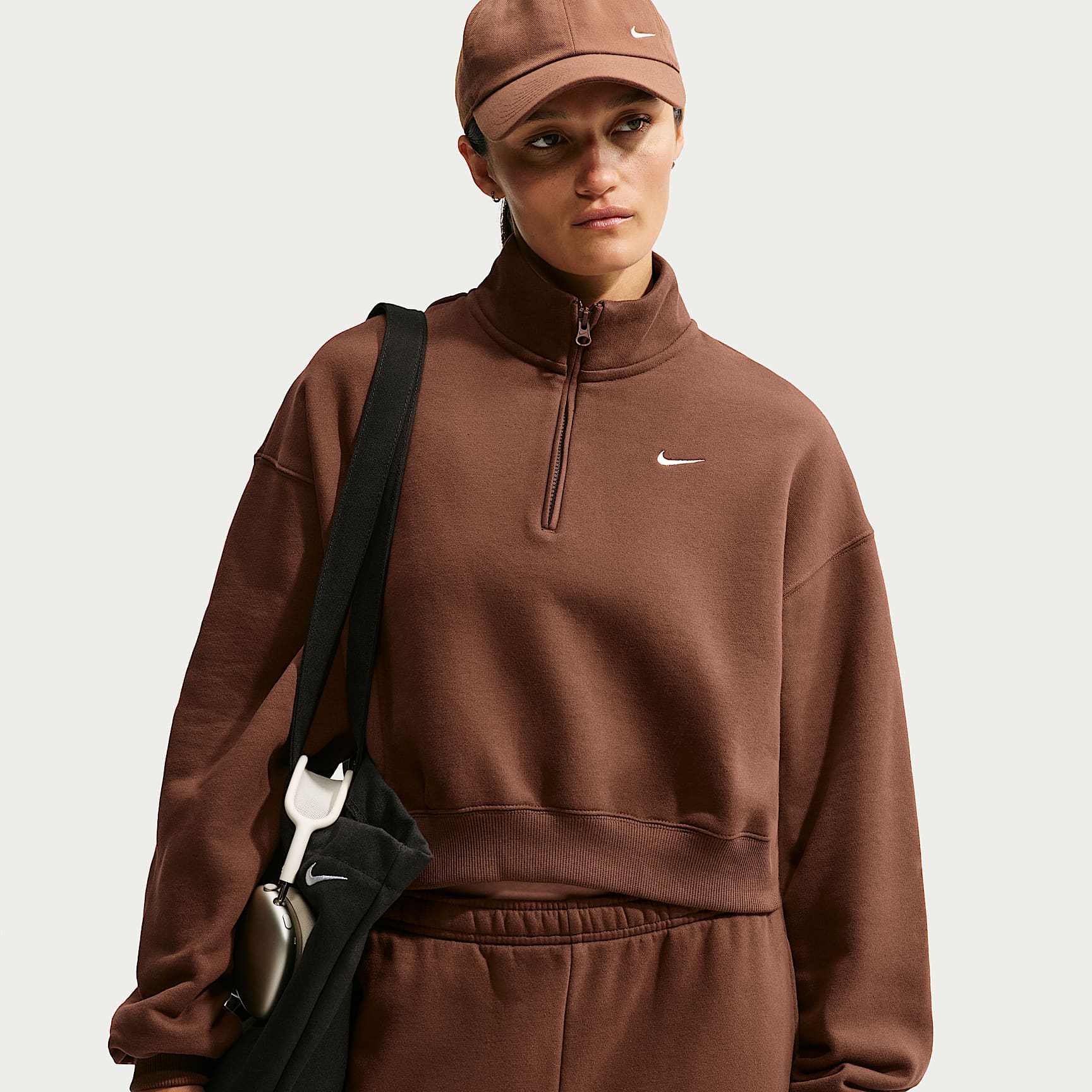 Nike Studio Fleece Medium Weight Women's Oversized 1/4-Zip Cropped Top