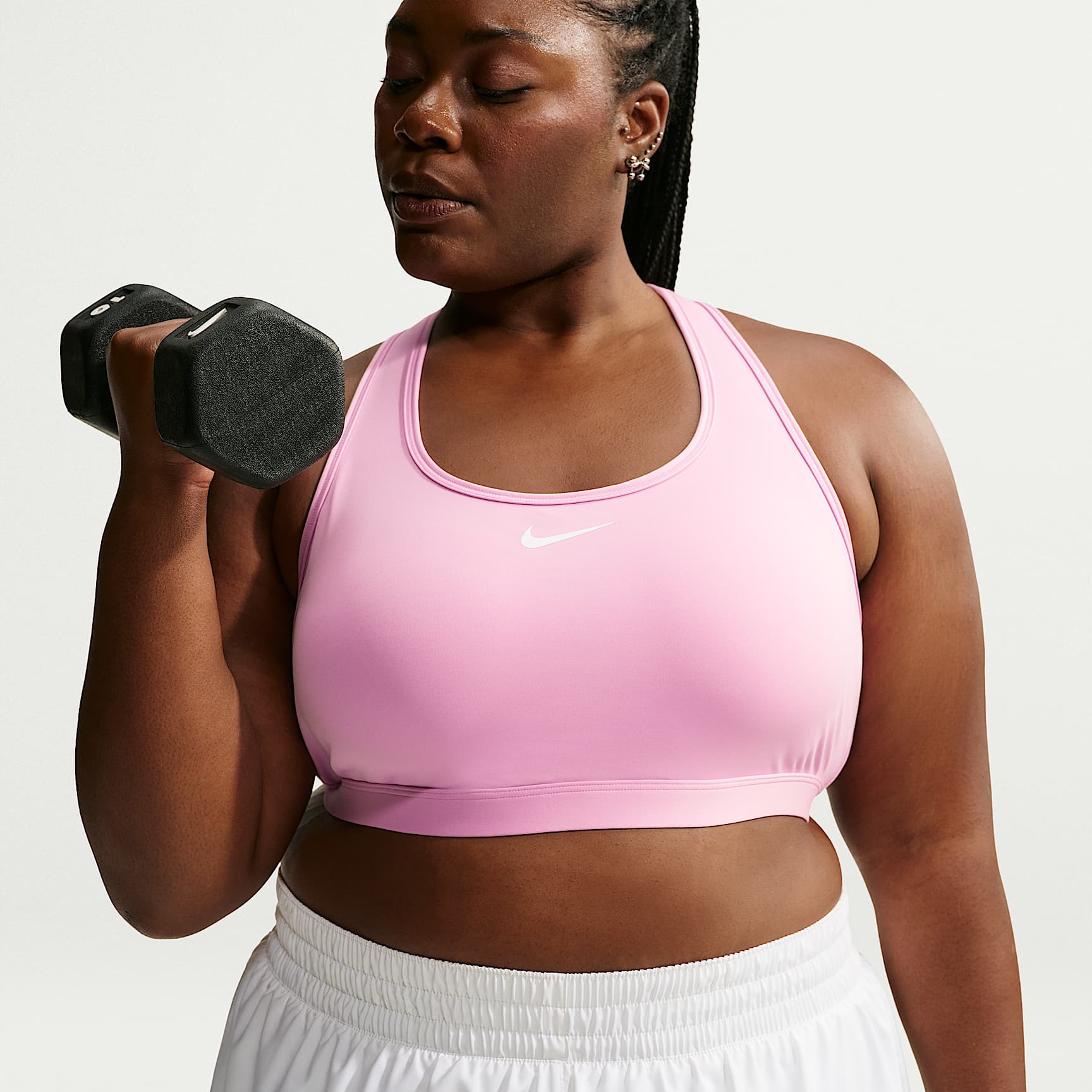 Nike Swoosh sport-bh met vulling en medium ondersteuning (Plus Size)