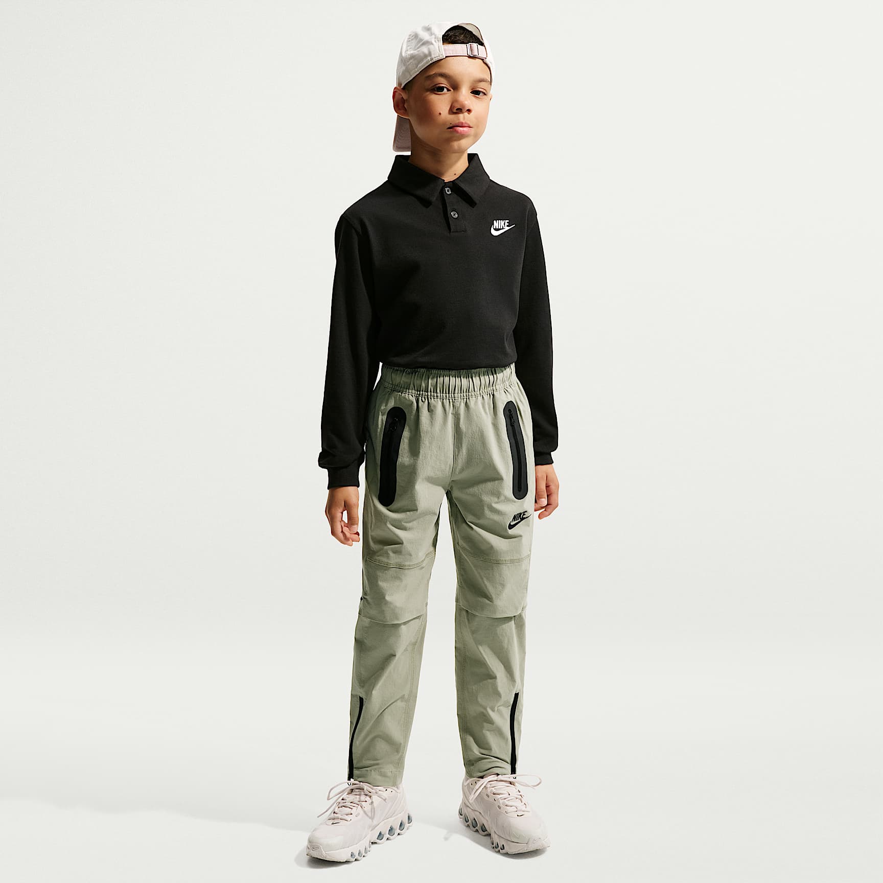 Nike Tech Older Kids' (Boys') Woven Trousers