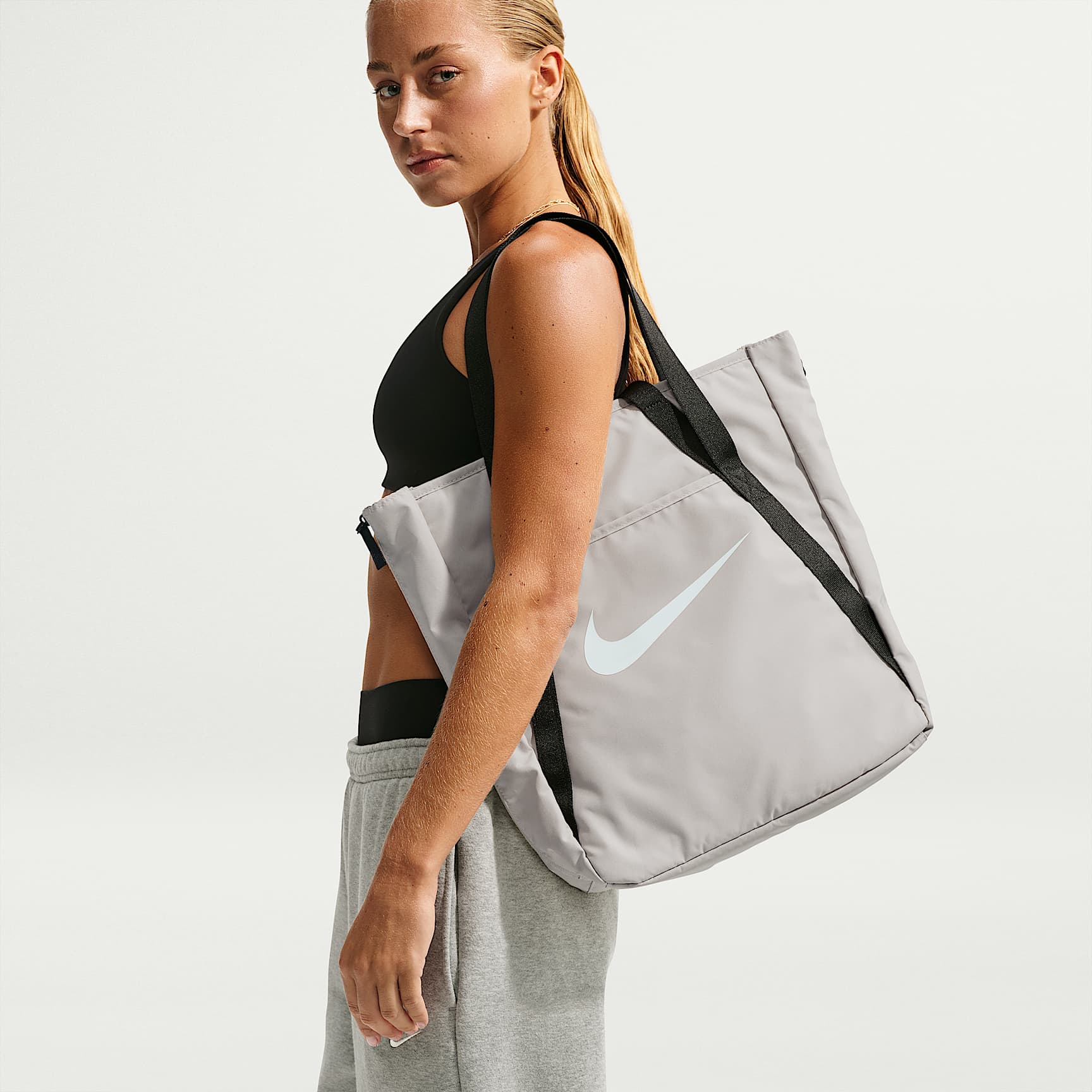 Nike Gym Tote (28L)