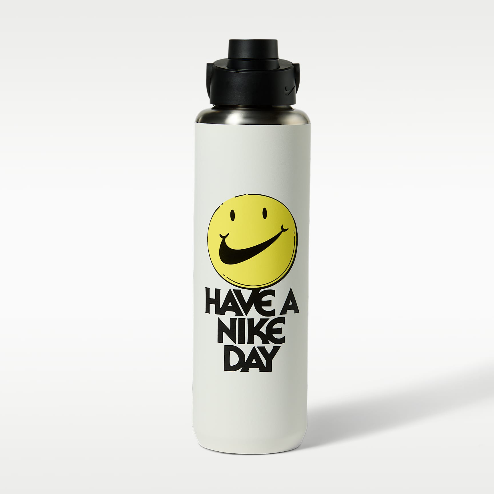 Nike Recharge Stainless Steel Chug Bottle (32 oz)