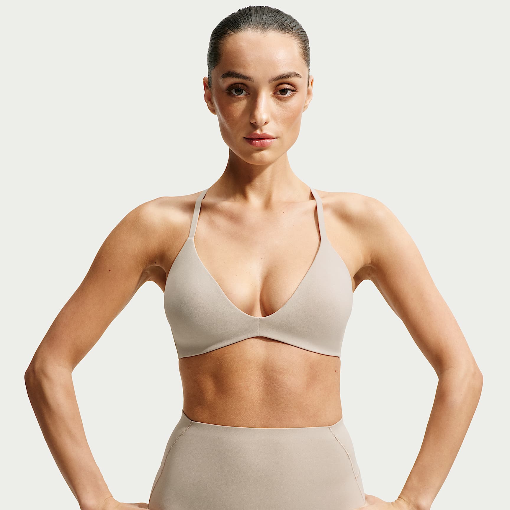 NikeSKIMS Studio Stretch Women's Triangle Sports Bra