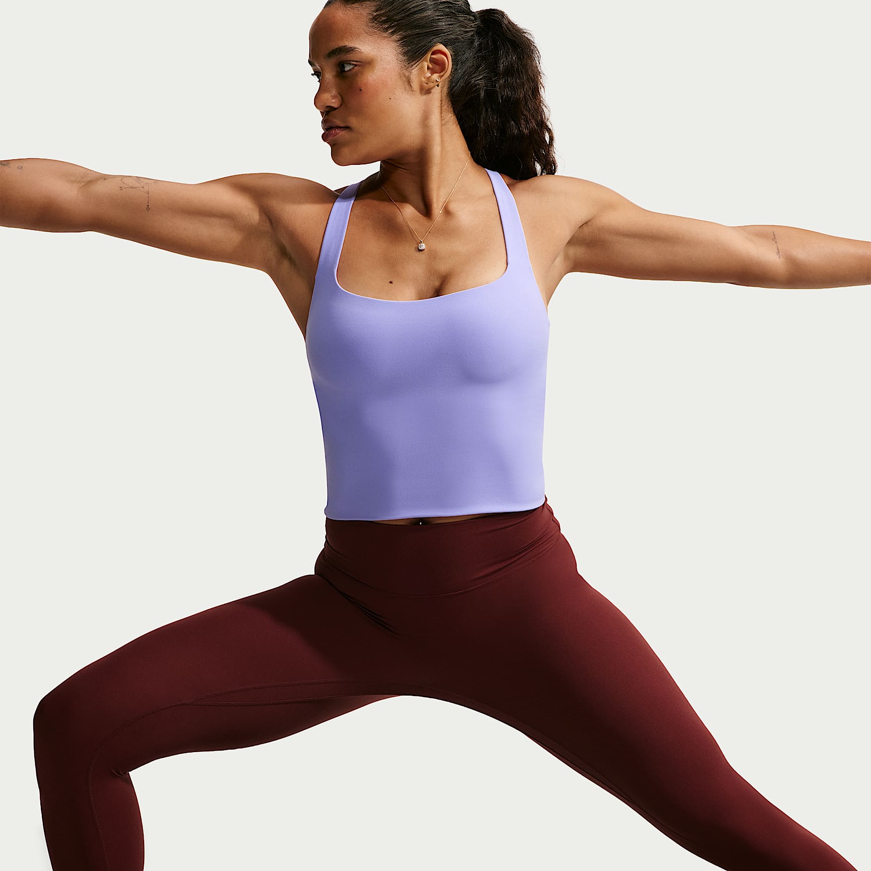 Nike Zenvy Women's Light-Support Sports Bra Tank