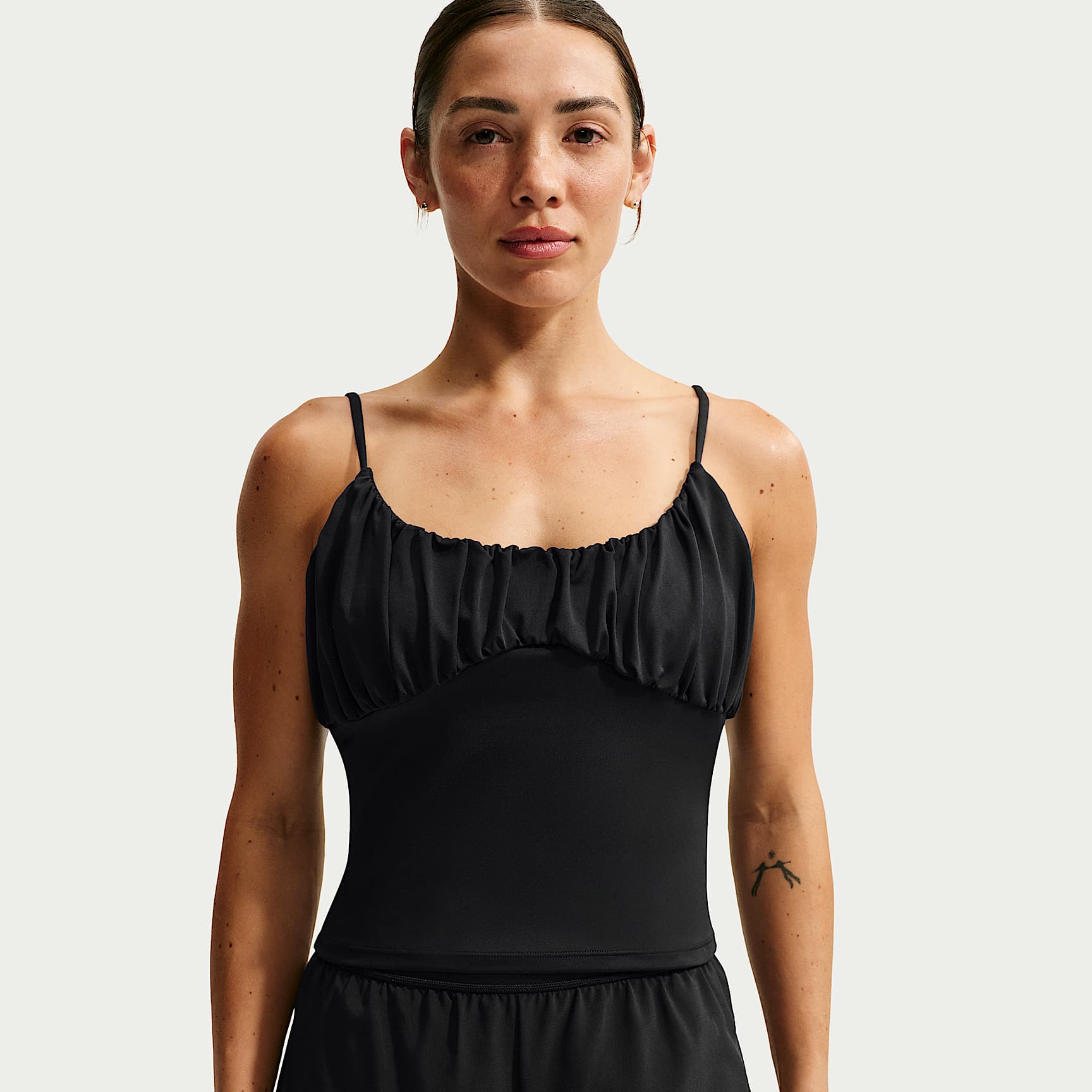 Canotta Nike One Fitted – Donna