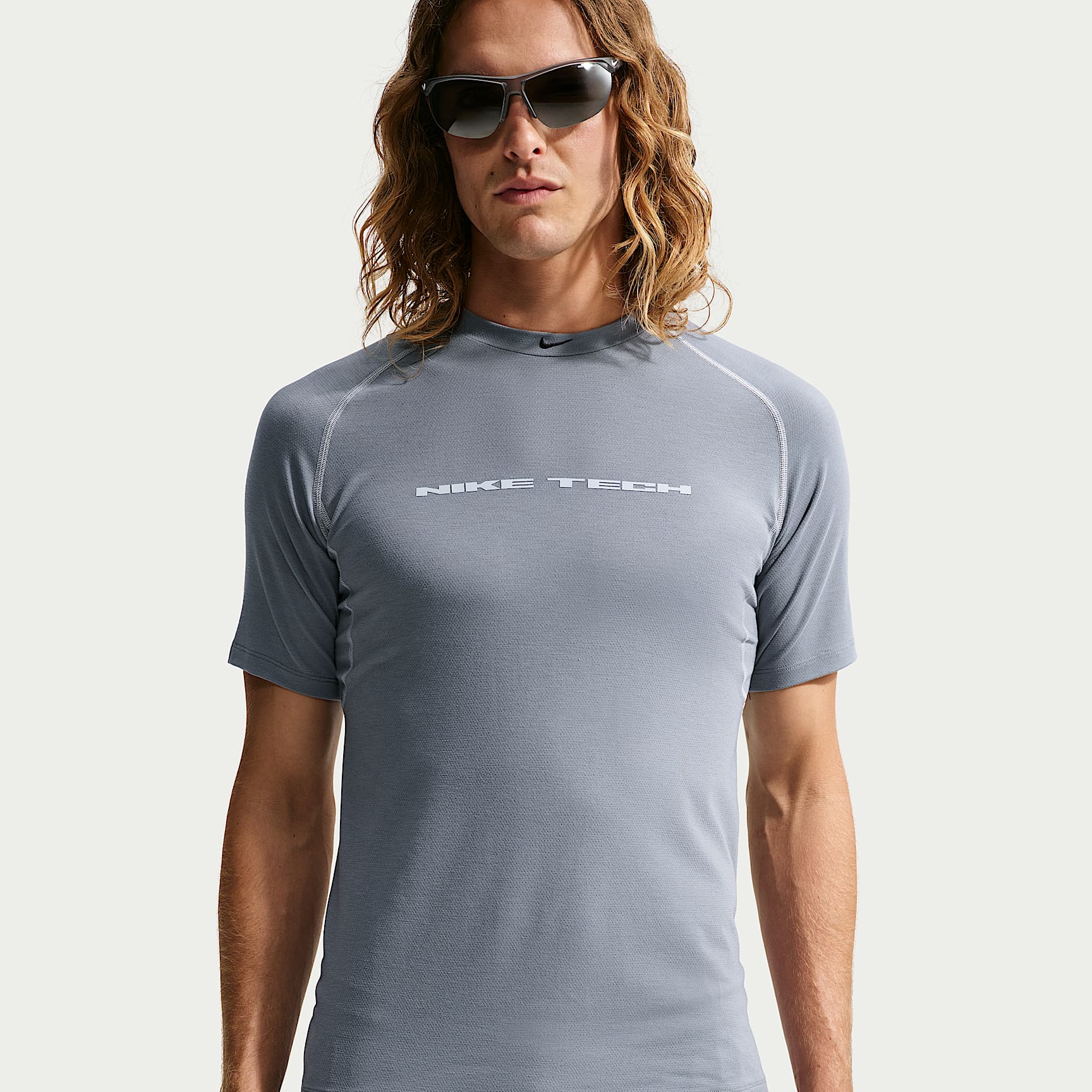 Nike Tech Dri-FIT Kurzarmshirt (Herren)