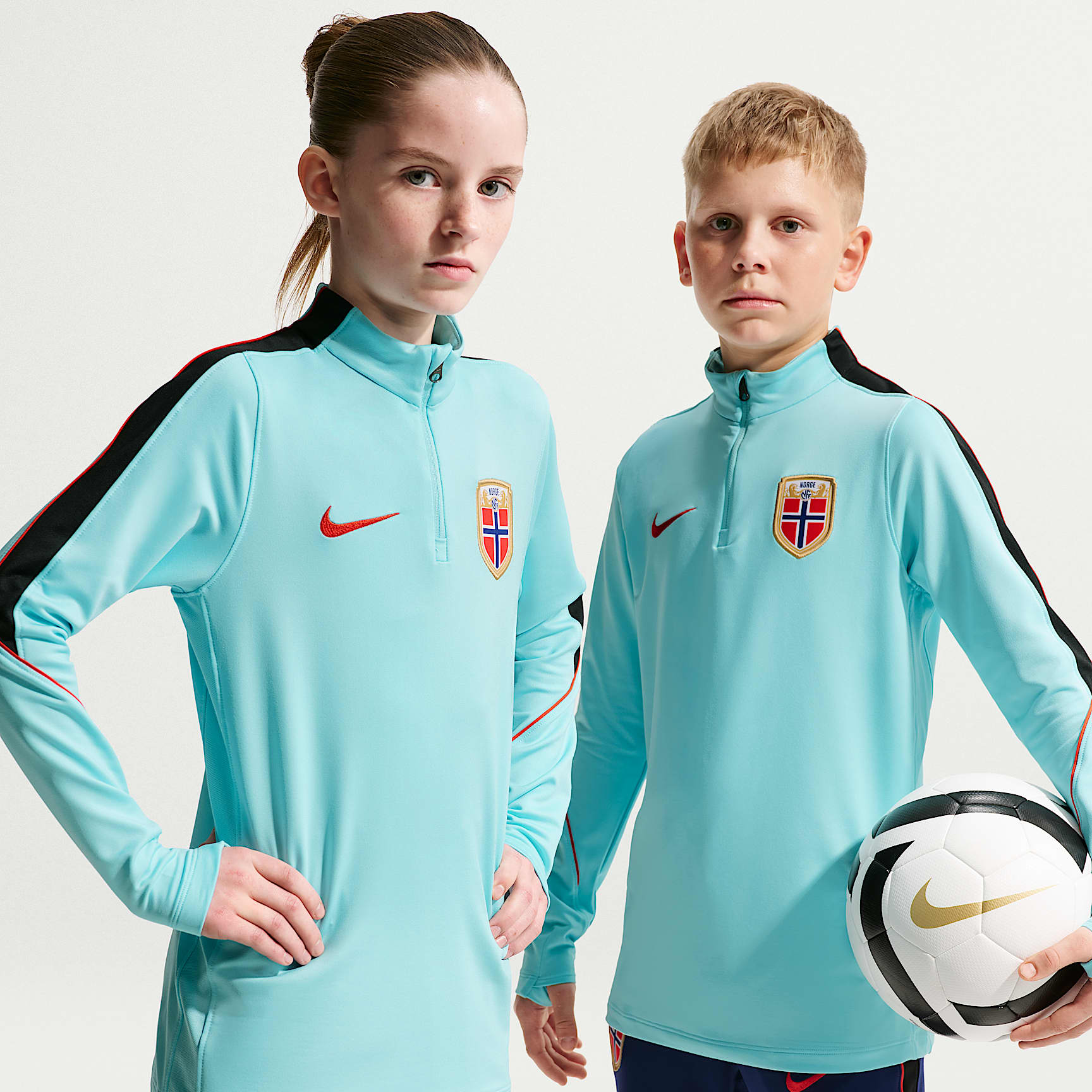 Norway Strike Older Kids' Nike Dri-FIT Football Drill Top