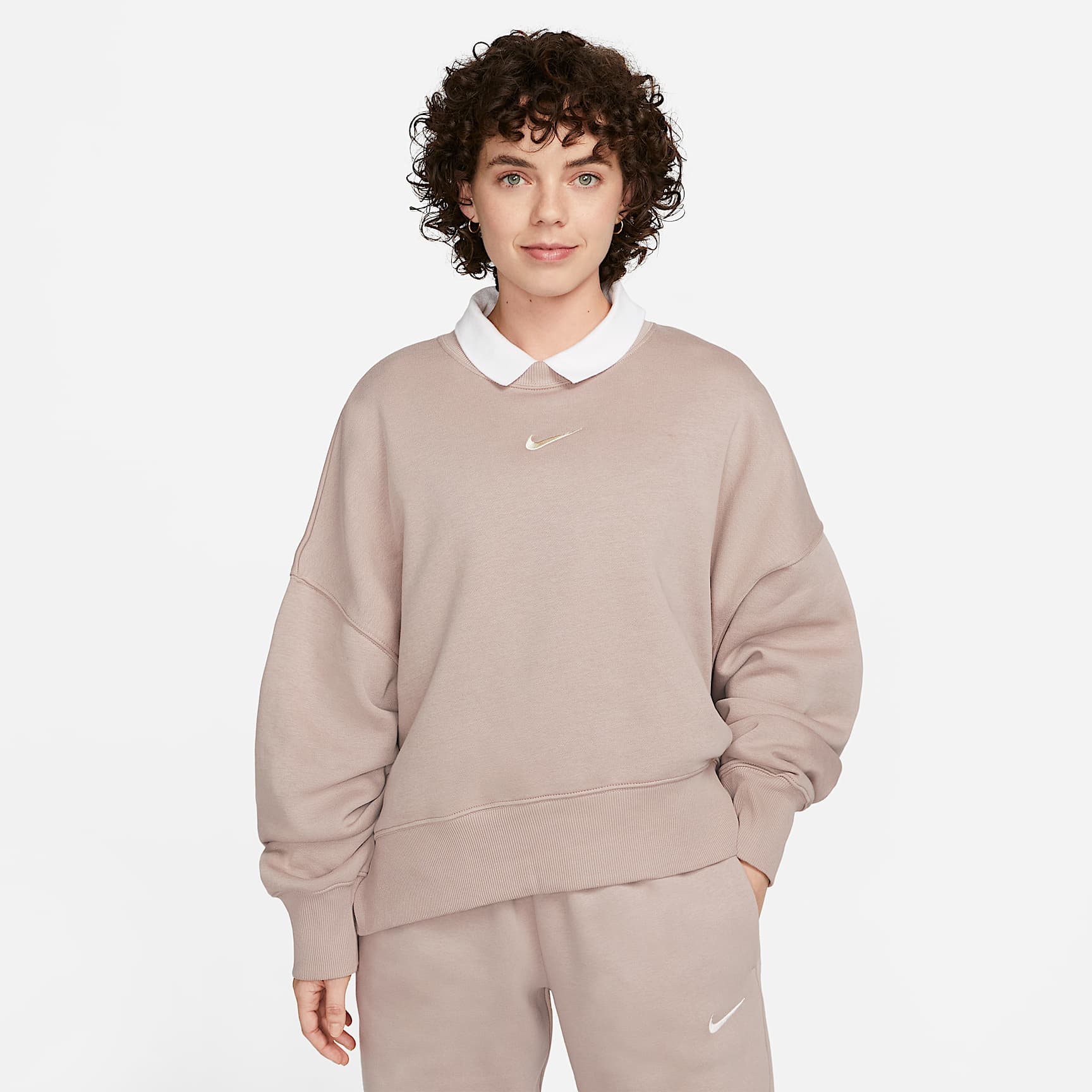 Nike Sportswear Phoenix Fleece Women's Over-Oversized Crew-Neck Sweatshirt