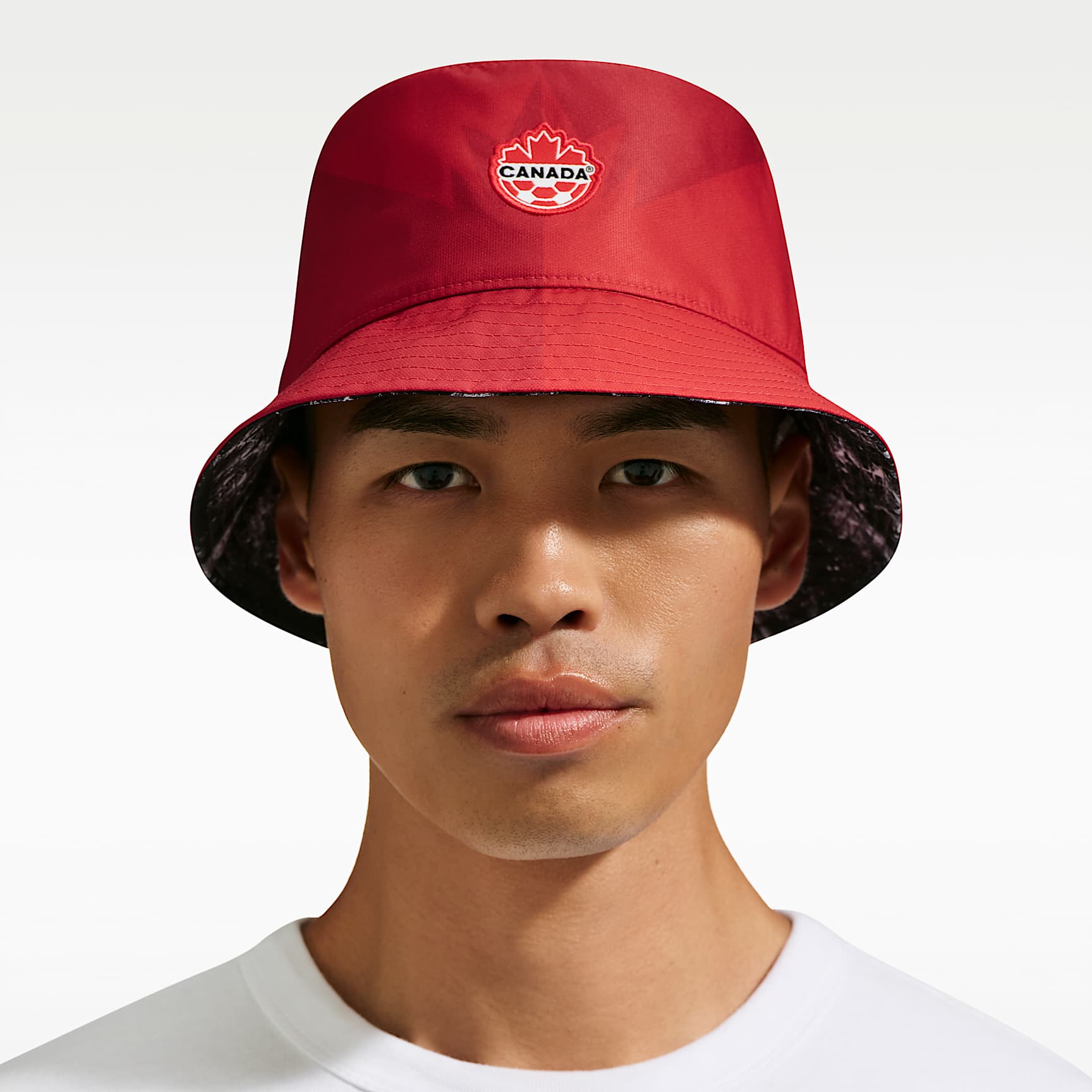 Gorro tipo pescador cuadrado de futbol Nike Canada Apex