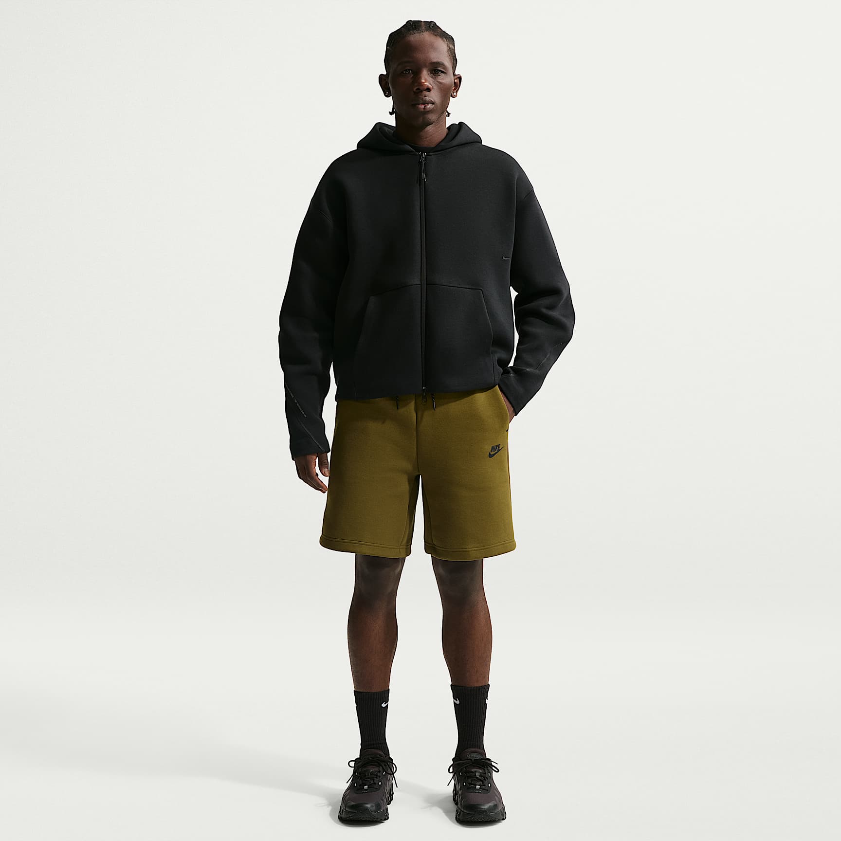 Shorts de tejido Fleece para hombre Nike Tech