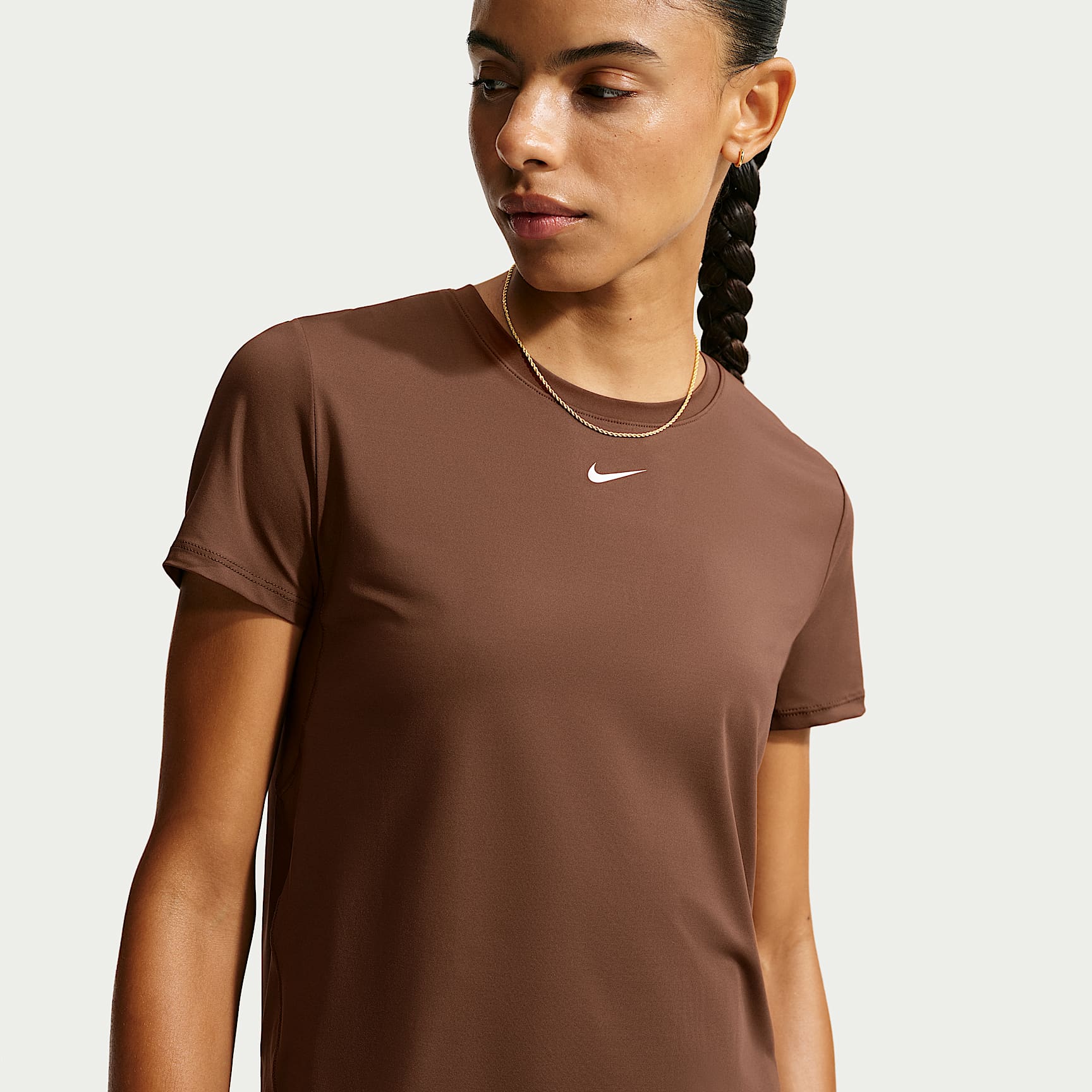 Nike One Classic Dri-FIT kortermet overdel til dame